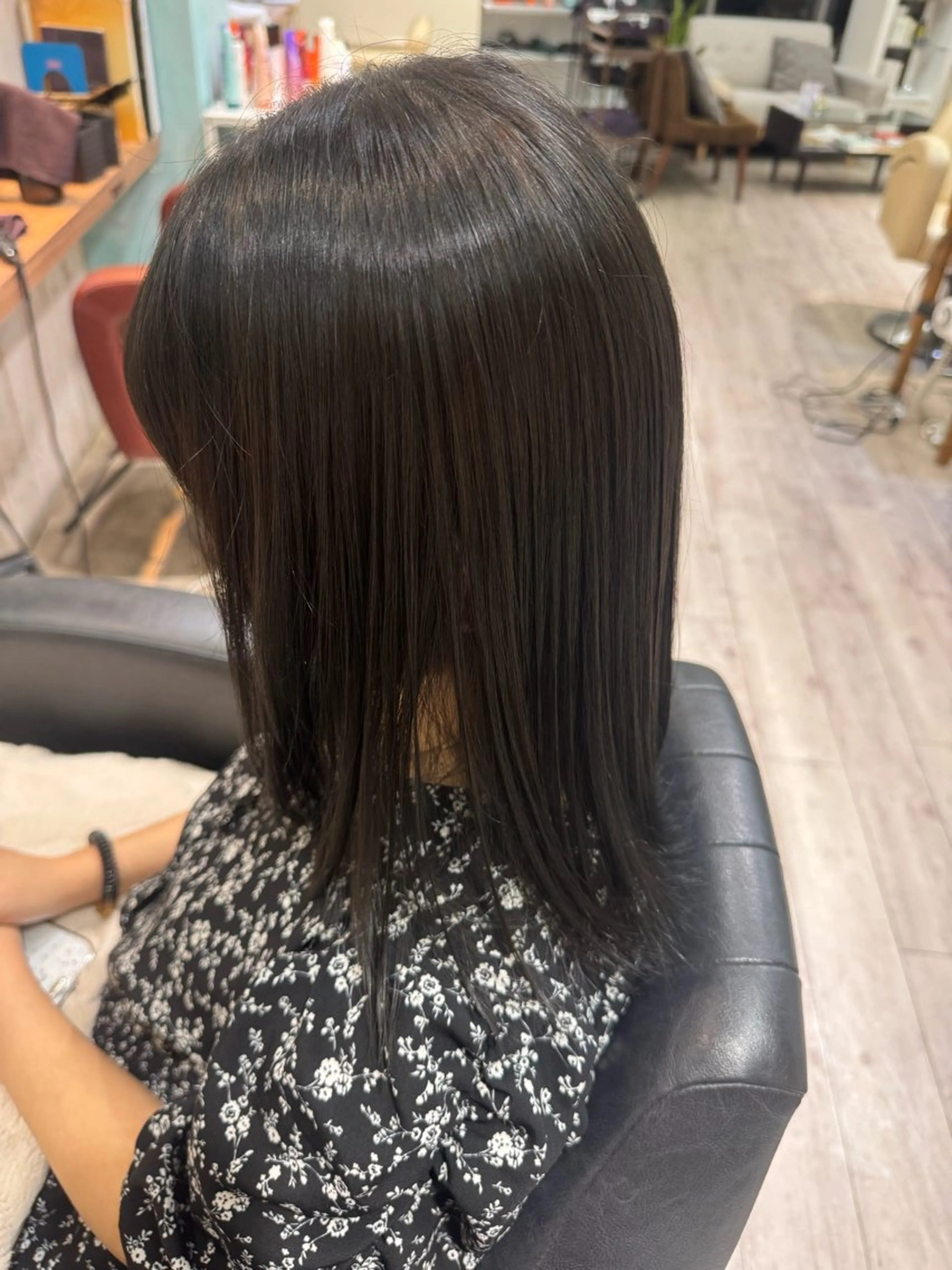 ミディアム カラー 豊田 さくらのヘアスタイル