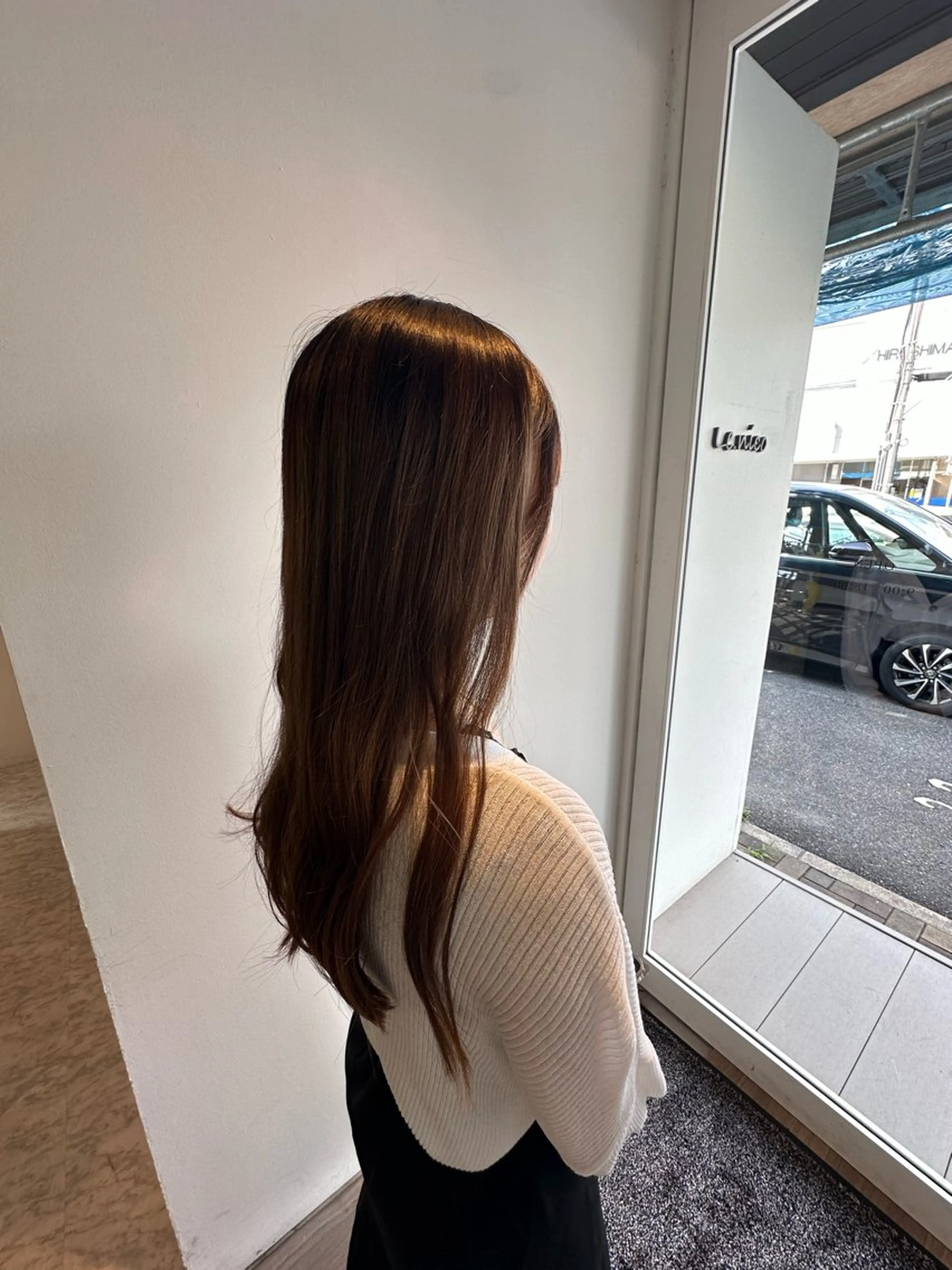 ロング 山口 虹羽のヘアスタイル