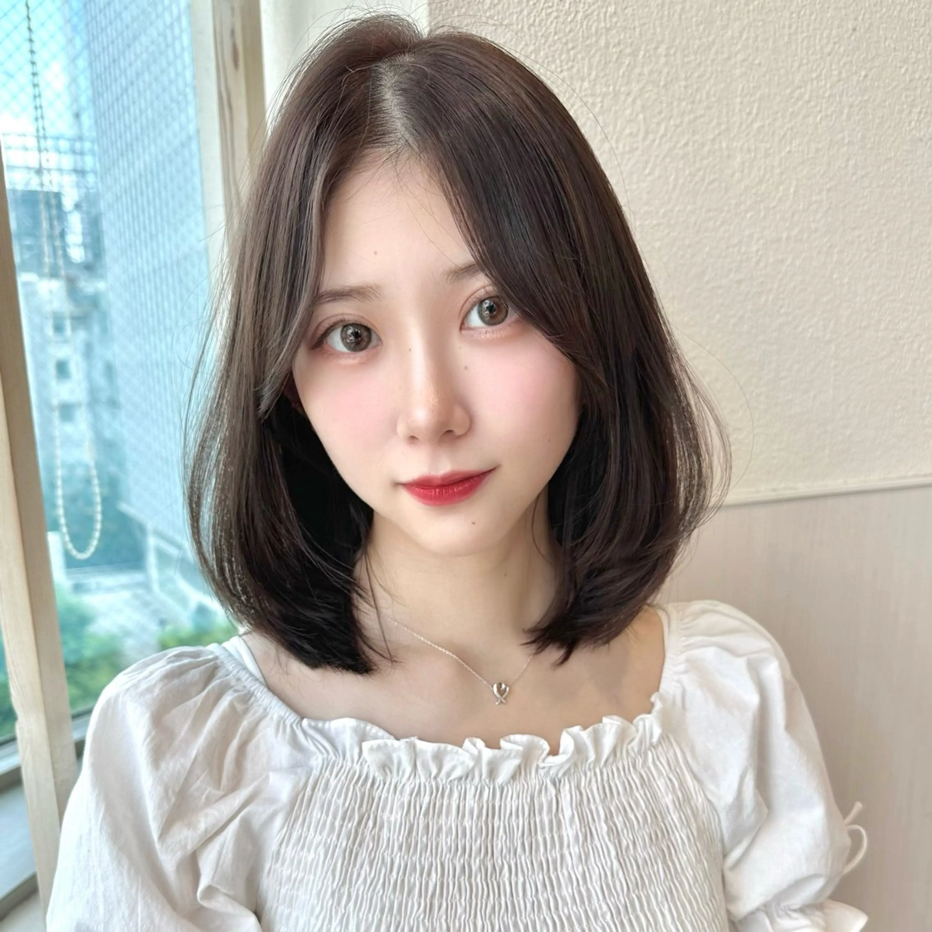 ミディアム ボブ 小顔カット カット ヘアカラー トリートメント 市原 大翼のヘアスタイル