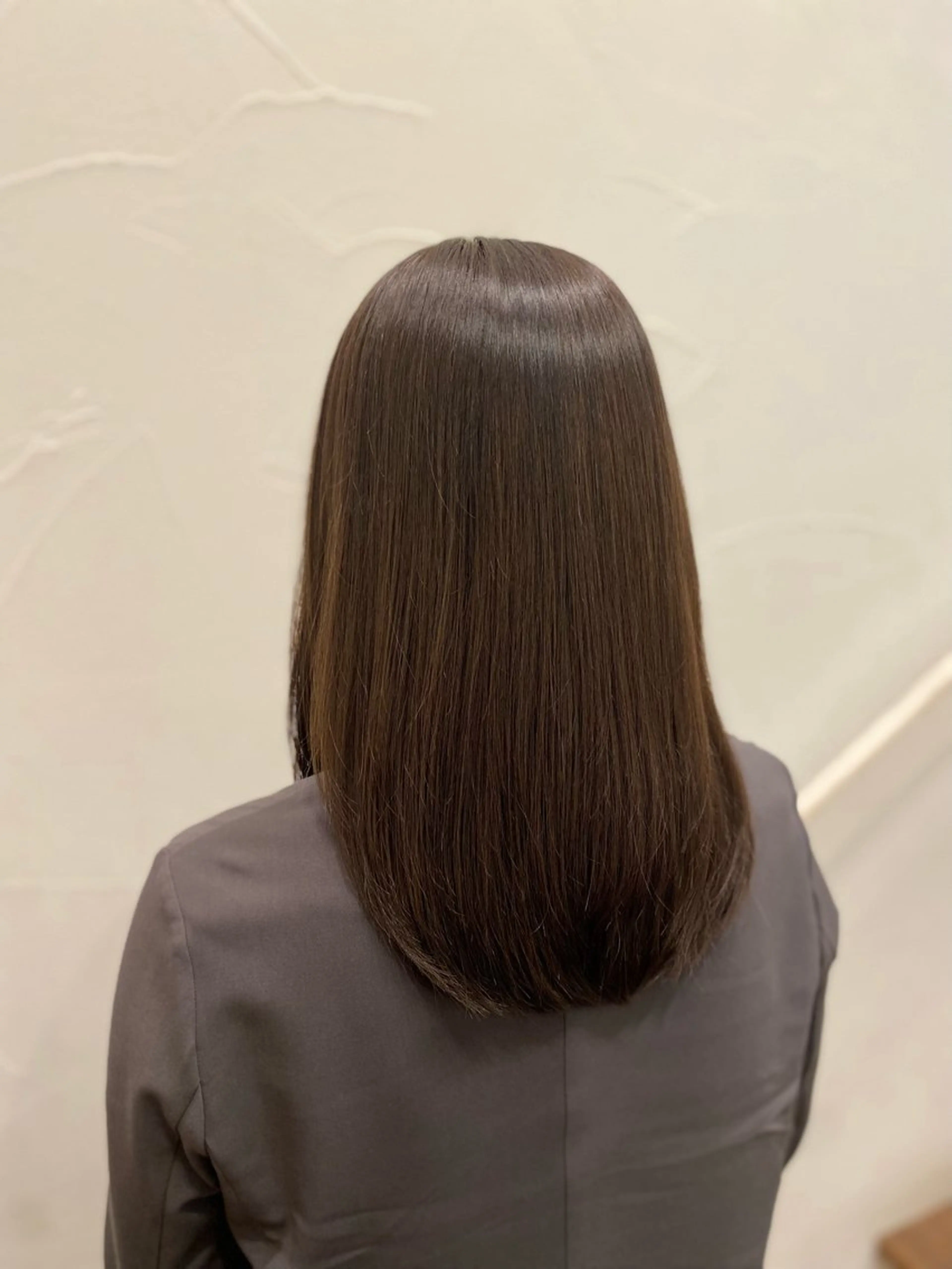 ミディアム カラー Ash中目黒店 榊間茜のヘアスタイル