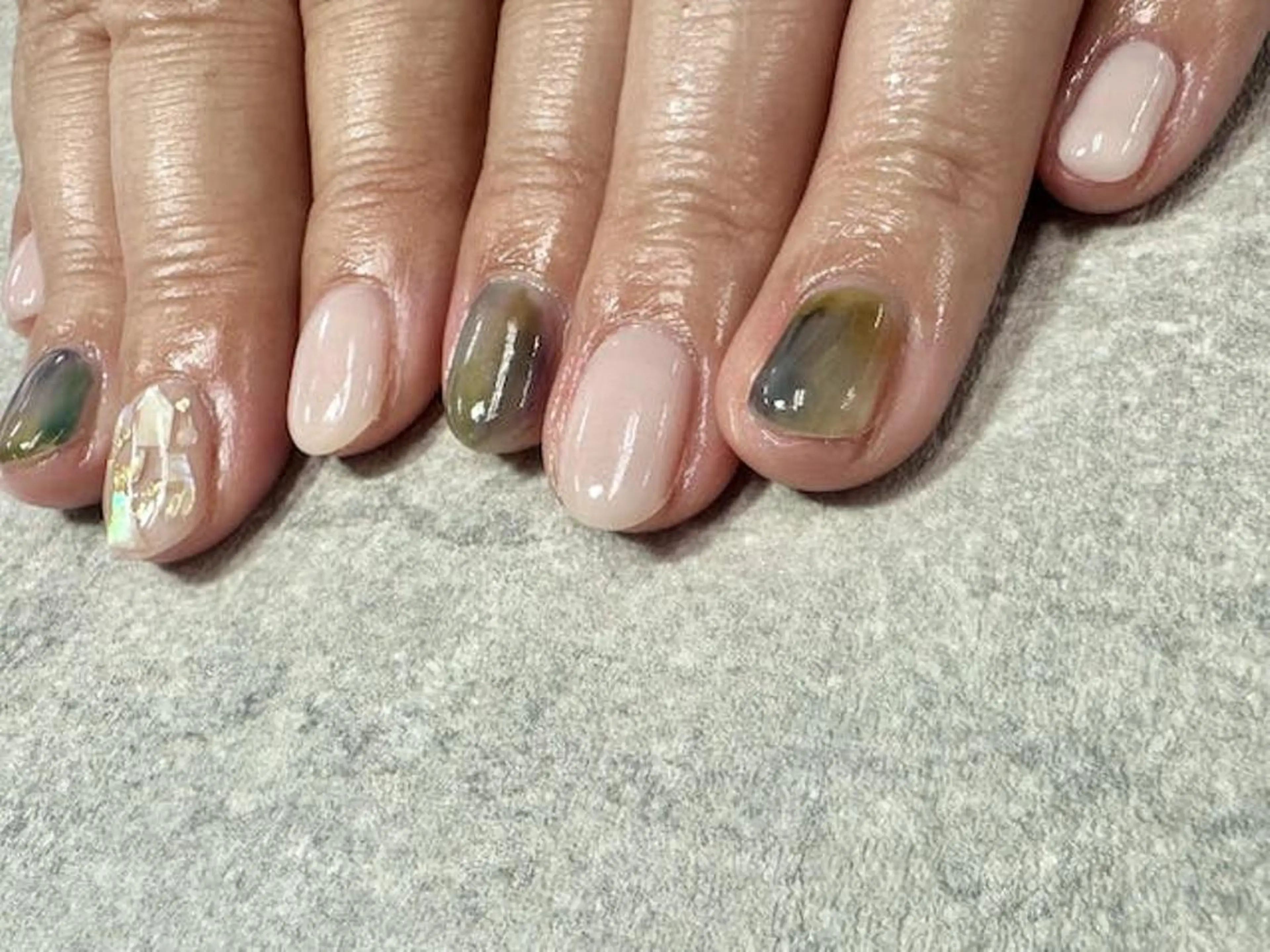 ネイル フットネイル フレンチネイル ジェルネイル ガラスフレンチ グラデーション ハンドネイル ハンドケア FASTNAIL PLUS 新宿店のネイルデザイン