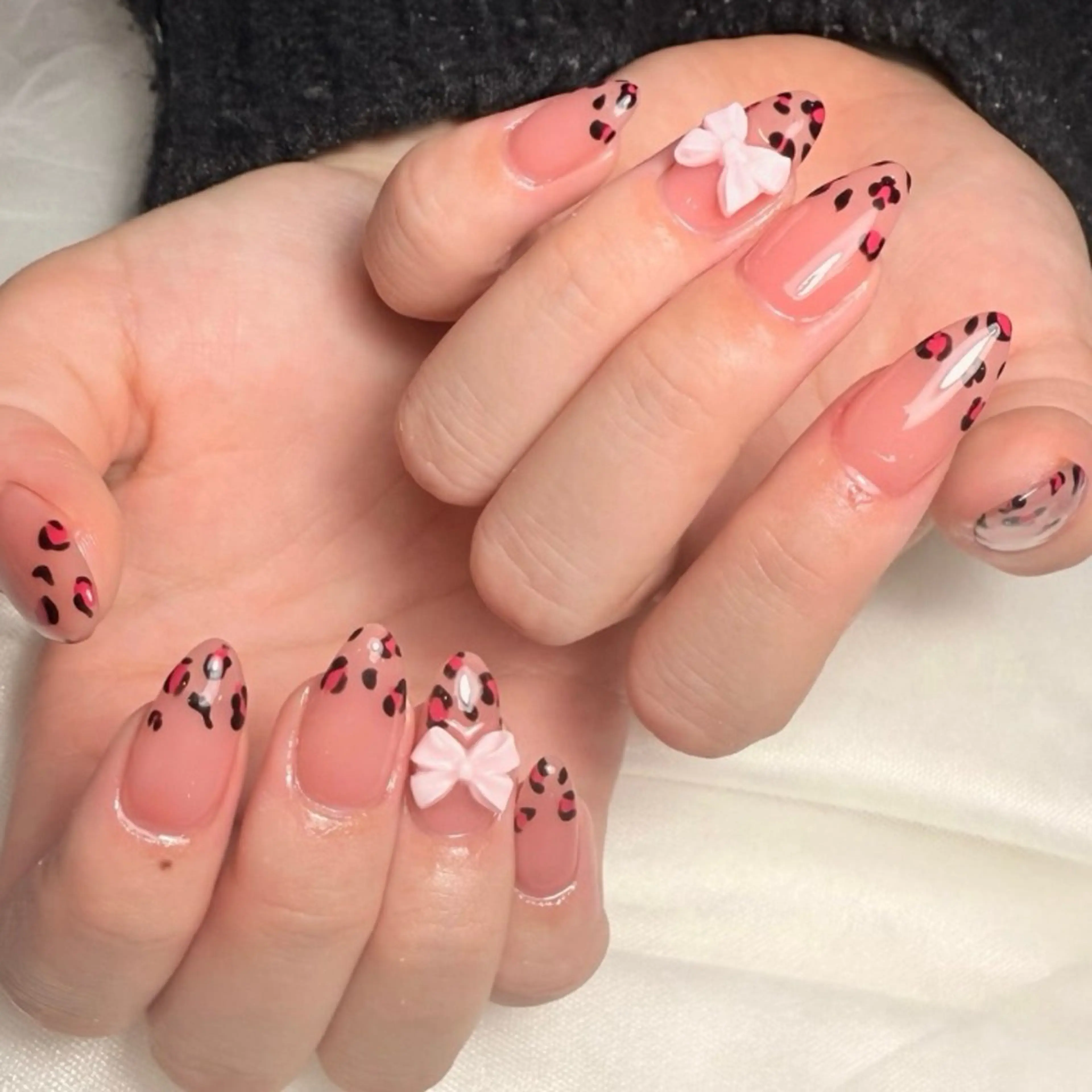 ミディアム ハンドネイル LAMB所属・🌹Belle Nail🌹のネイルデザイン