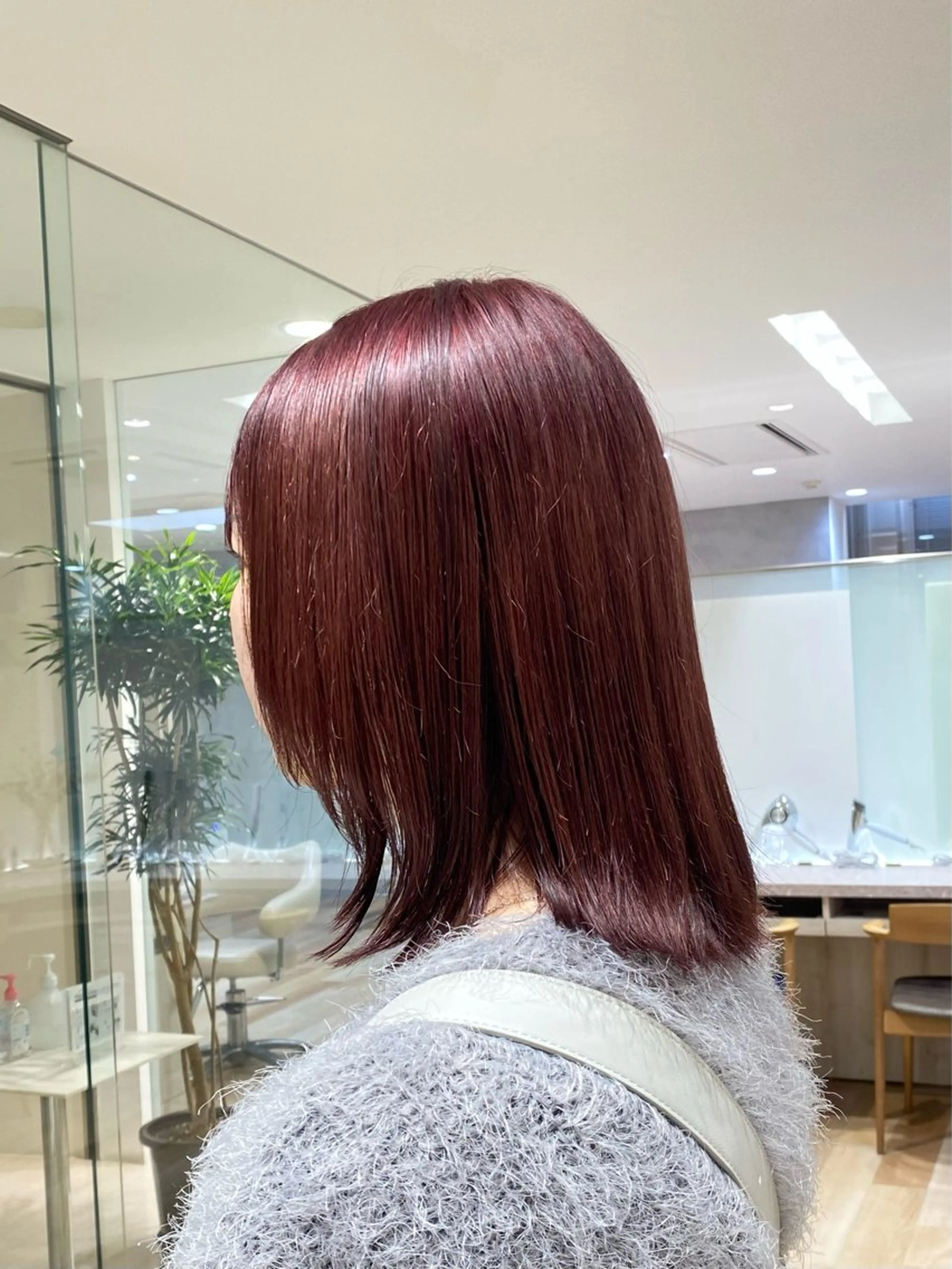 ミディアム カラー ブリーチ ダブルカラー 縮毛矯正 カット ヘアカラー トリートメント 松永 わかなのヘアスタイル