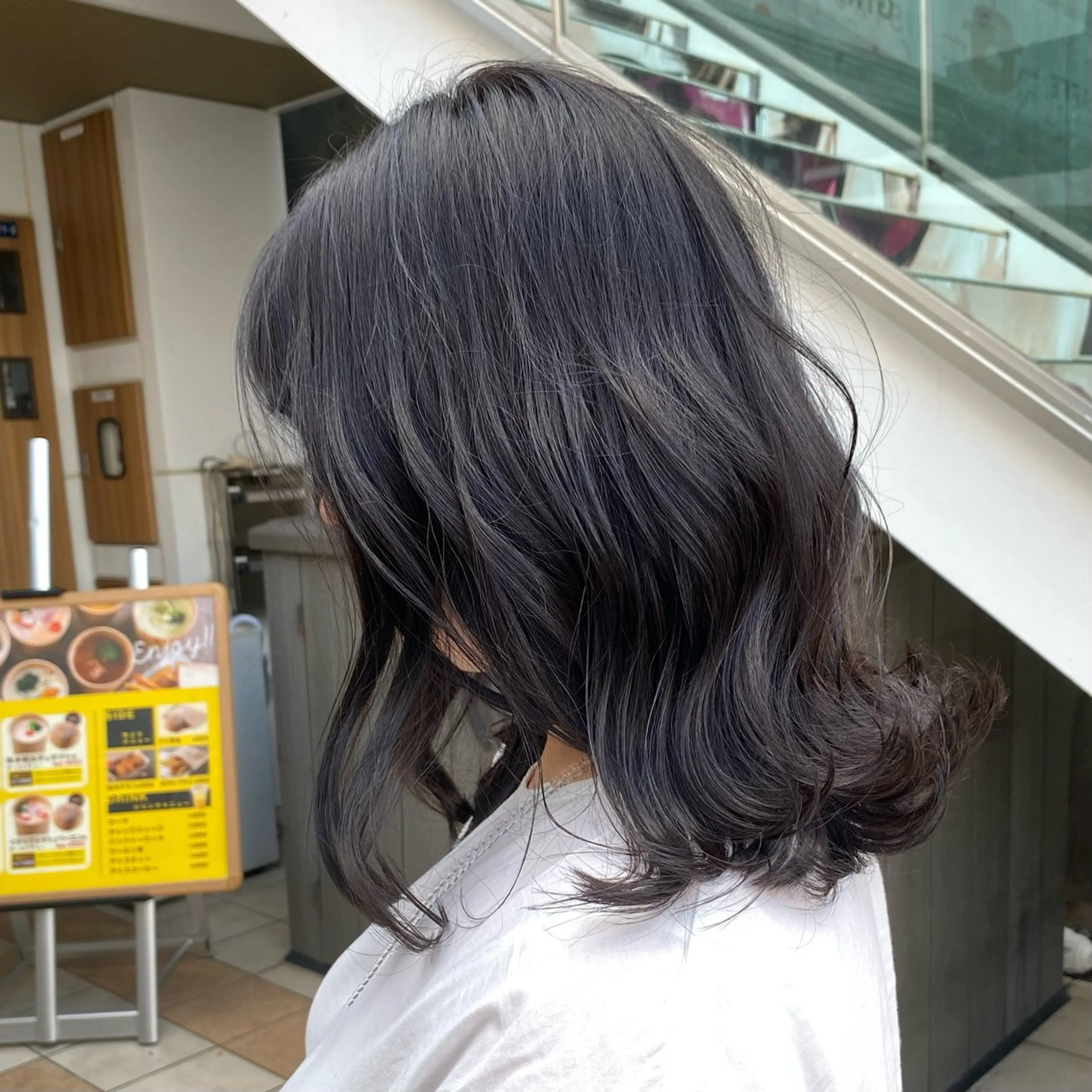 ミディアム カラー 🎨まちだ💠 髪質改善N°ricoのヘアスタイル