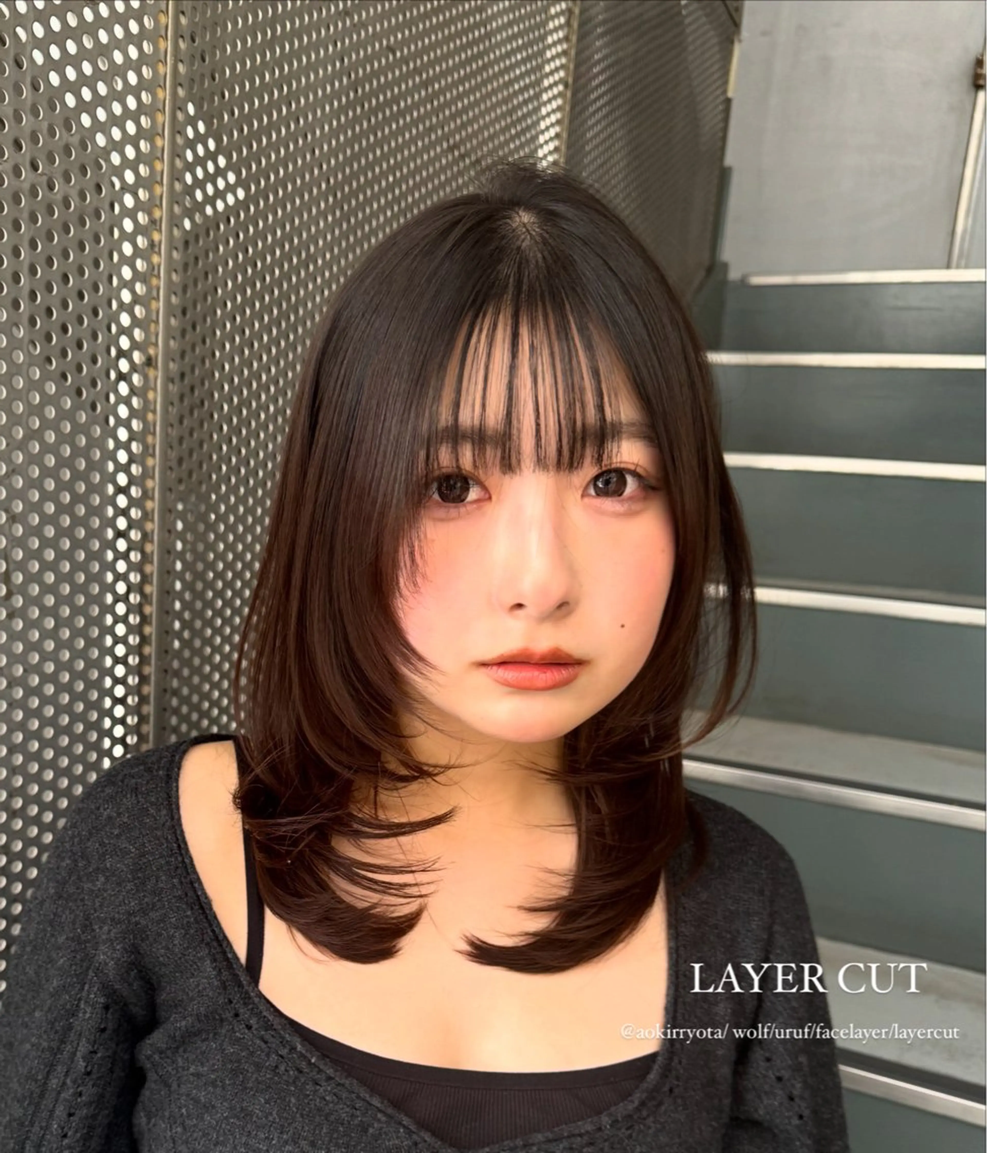ミディアム カラー レイヤーカット SALOWIN新宿三丁目【サロウィン】所属・ハッシュレイヤー💐 透明感カラー💐青木のヘアスタイル