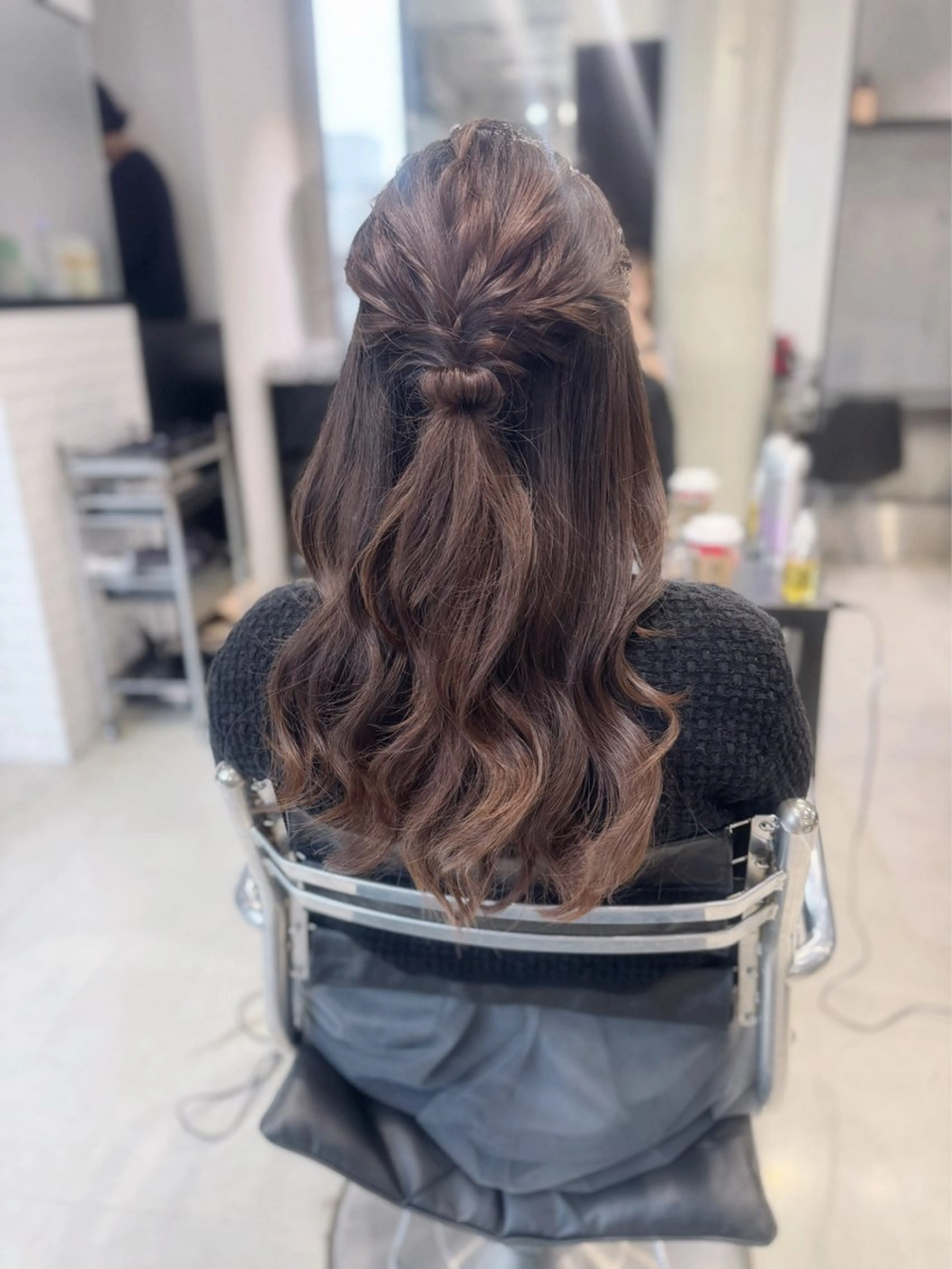 ロング カラー パーマ ヘアアレンジ ヘアセット 透明感/オリーブ/ グレージュ/YUKAのヘアスタイル