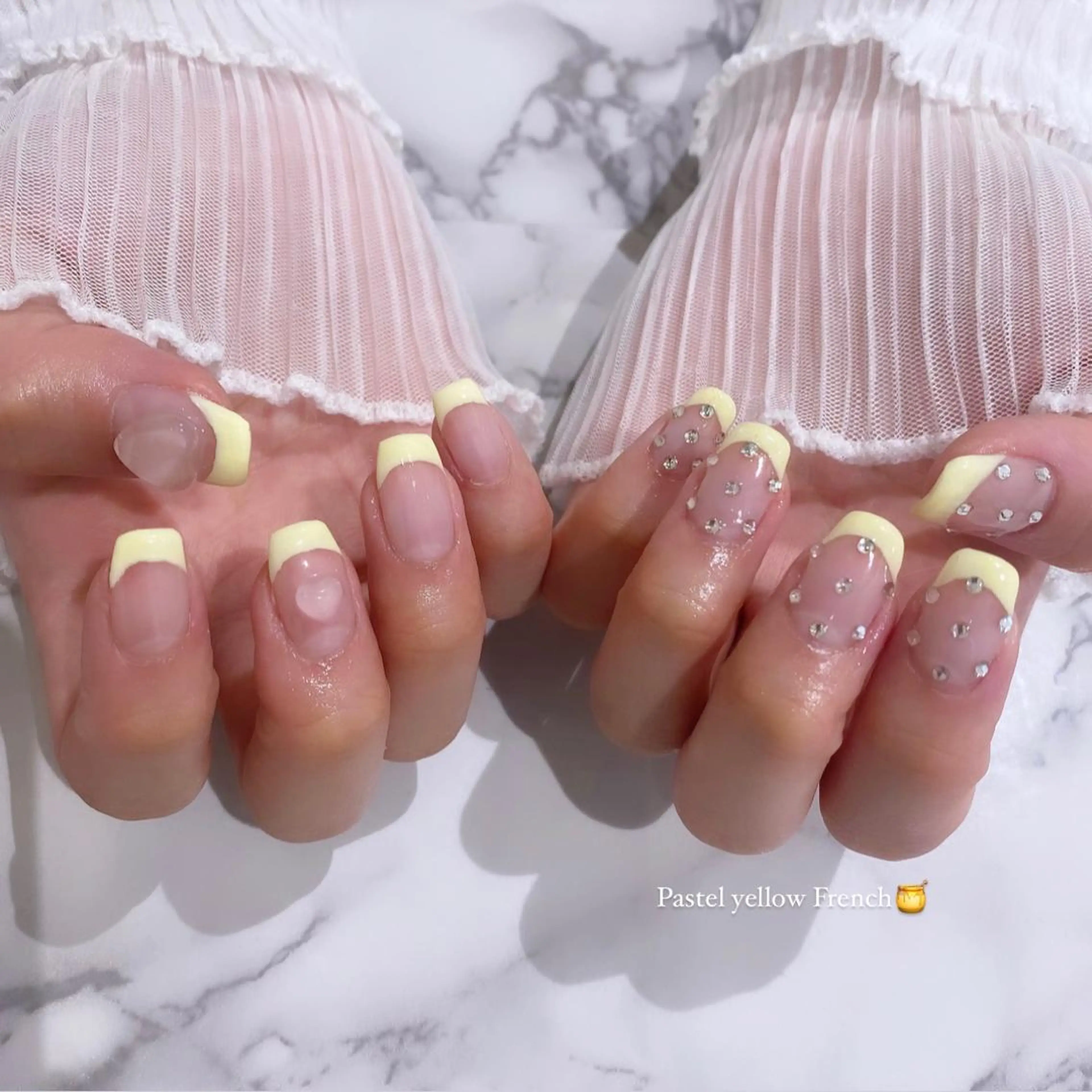 ネイル フレンチネイル PLATINUM   DOLL【プラチナムドール】所属・ひろこ eyelist🎀のマツエク・マツパデザイン