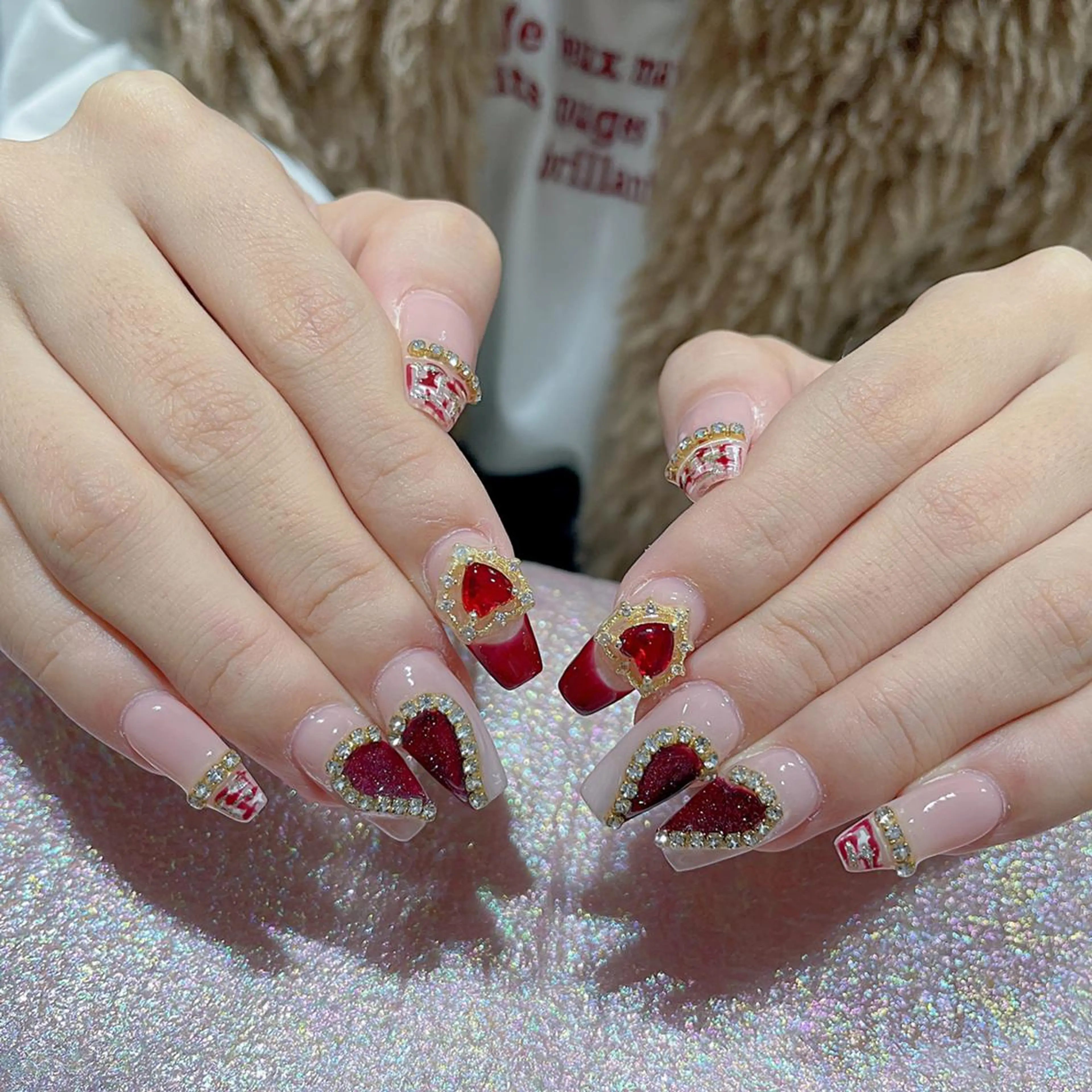 ネイル アートネイル 長さ出し ネイルチップ Queens ciciのネイルデザイン