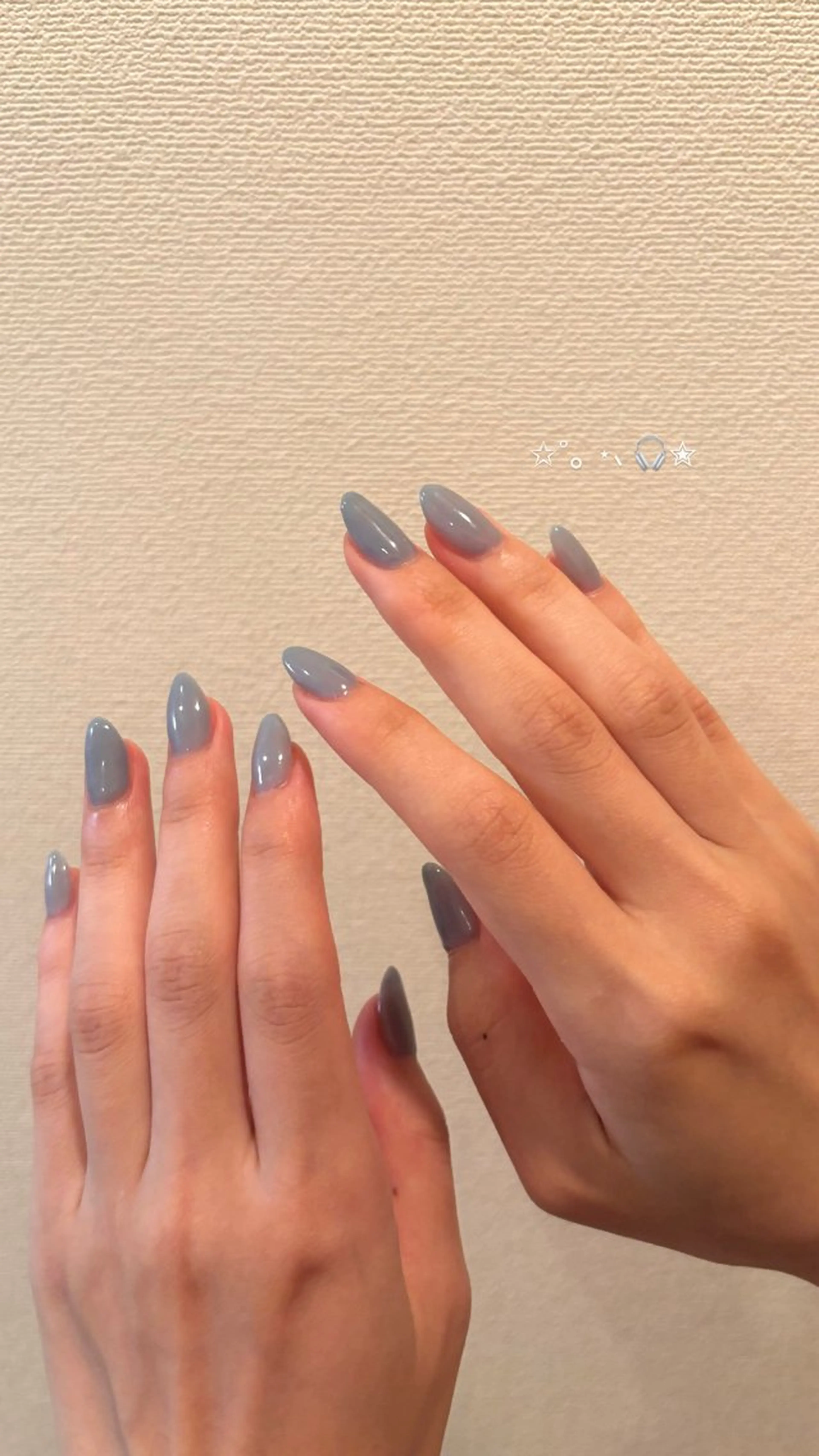 ネイル moi nail ˙⋆.˚のネイルデザイン