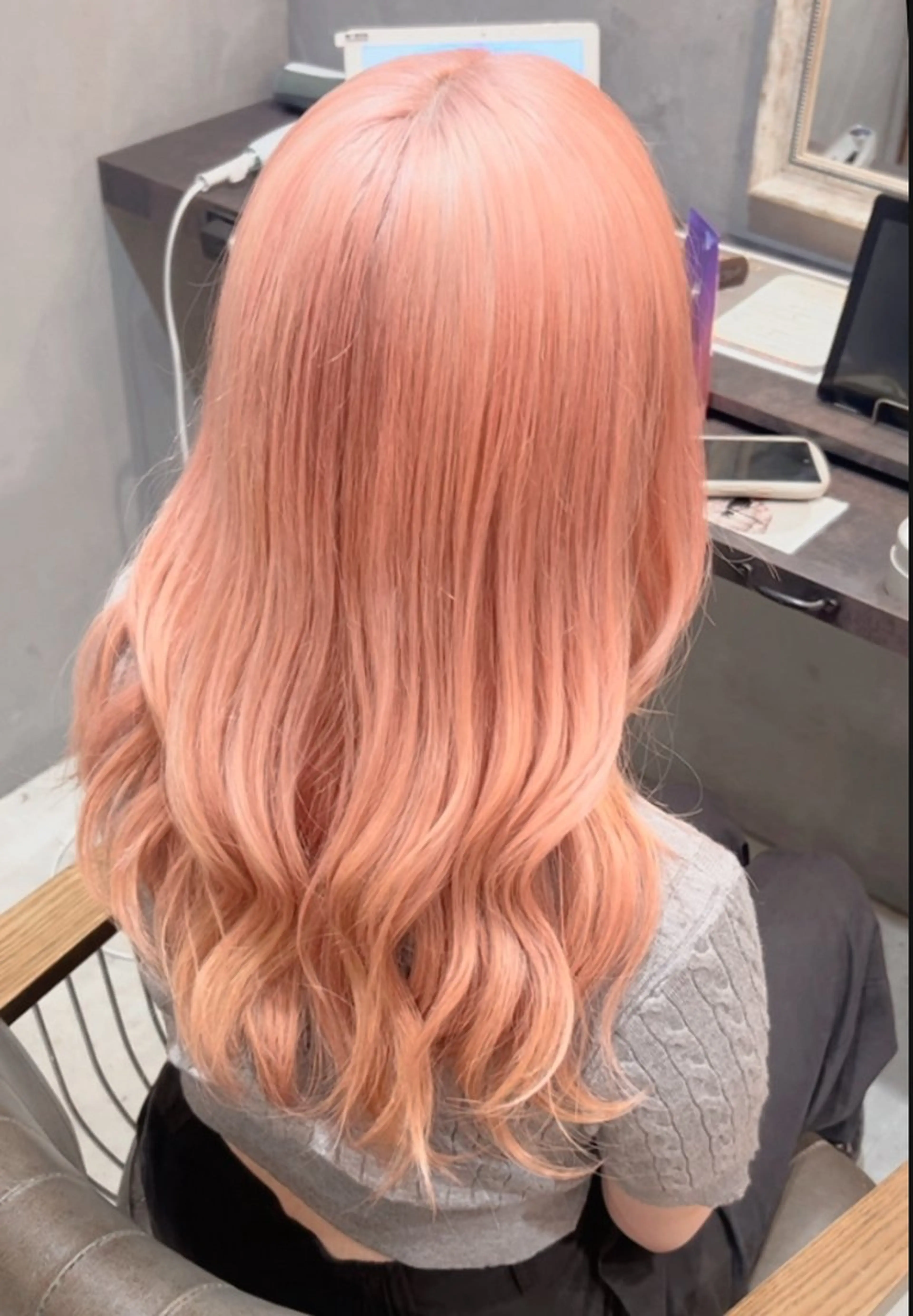 全頭ブリーチorブリーチリタッチ🥣+カラーメニュー🌈トリートメント付き️🫧の写真