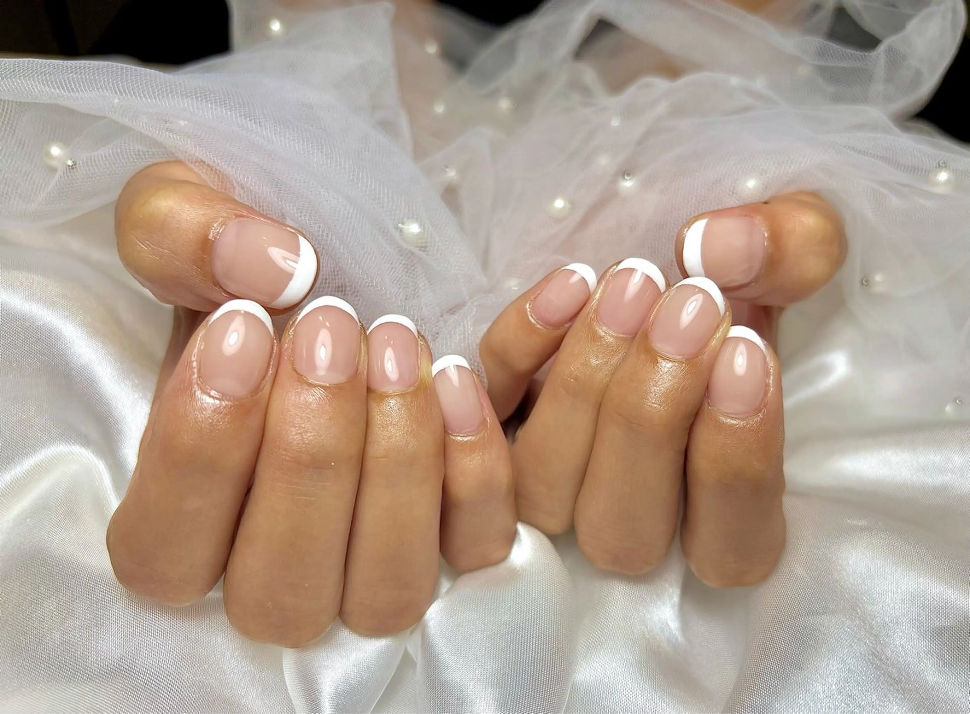 ネイル フレンチネイル jewel nailのネイルデザイン