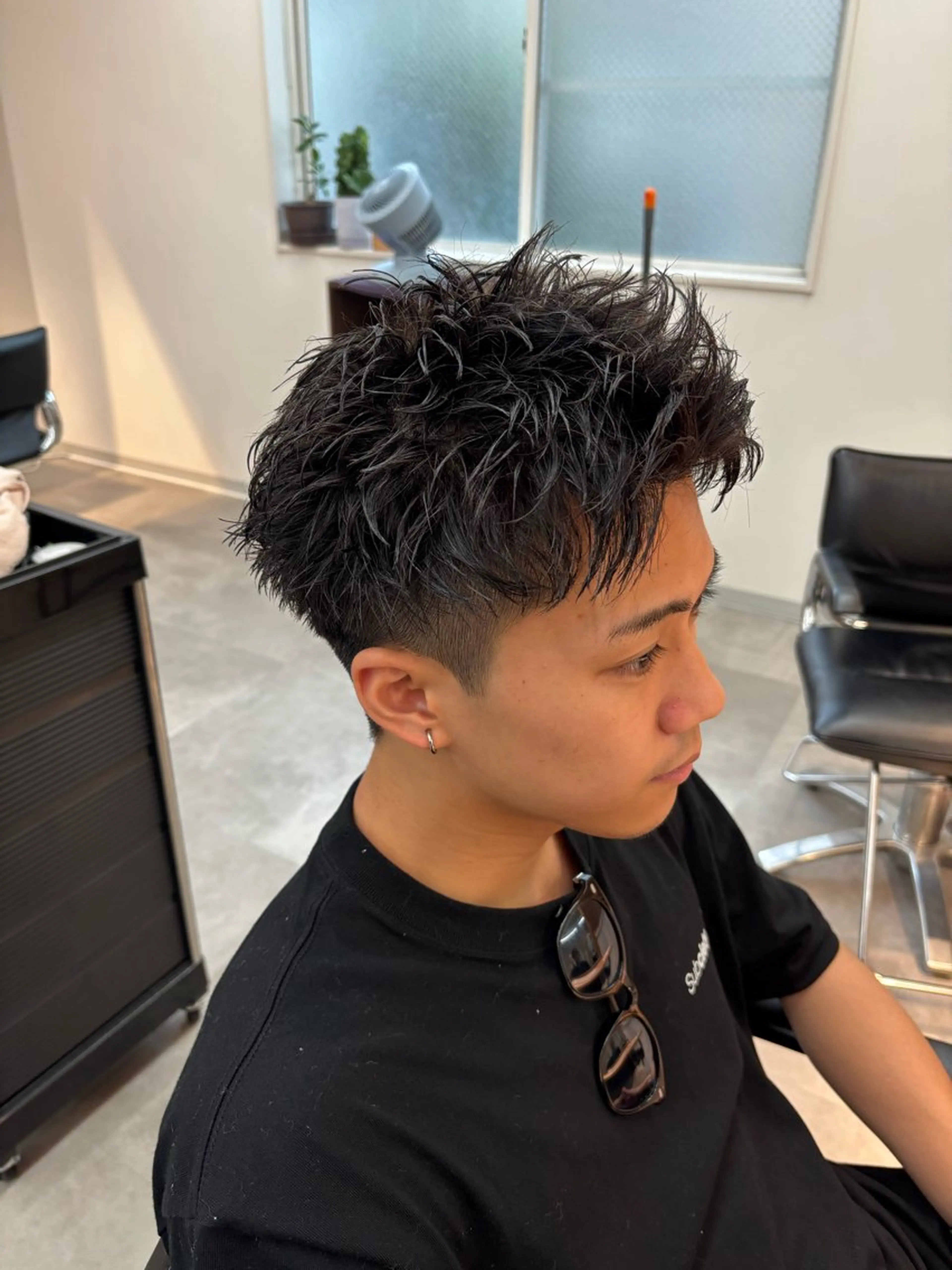 パーマ メンズ スパイキーショート カット パーマ フェザーパーマ千葉駅 メンズサロン保立のヘアスタイル