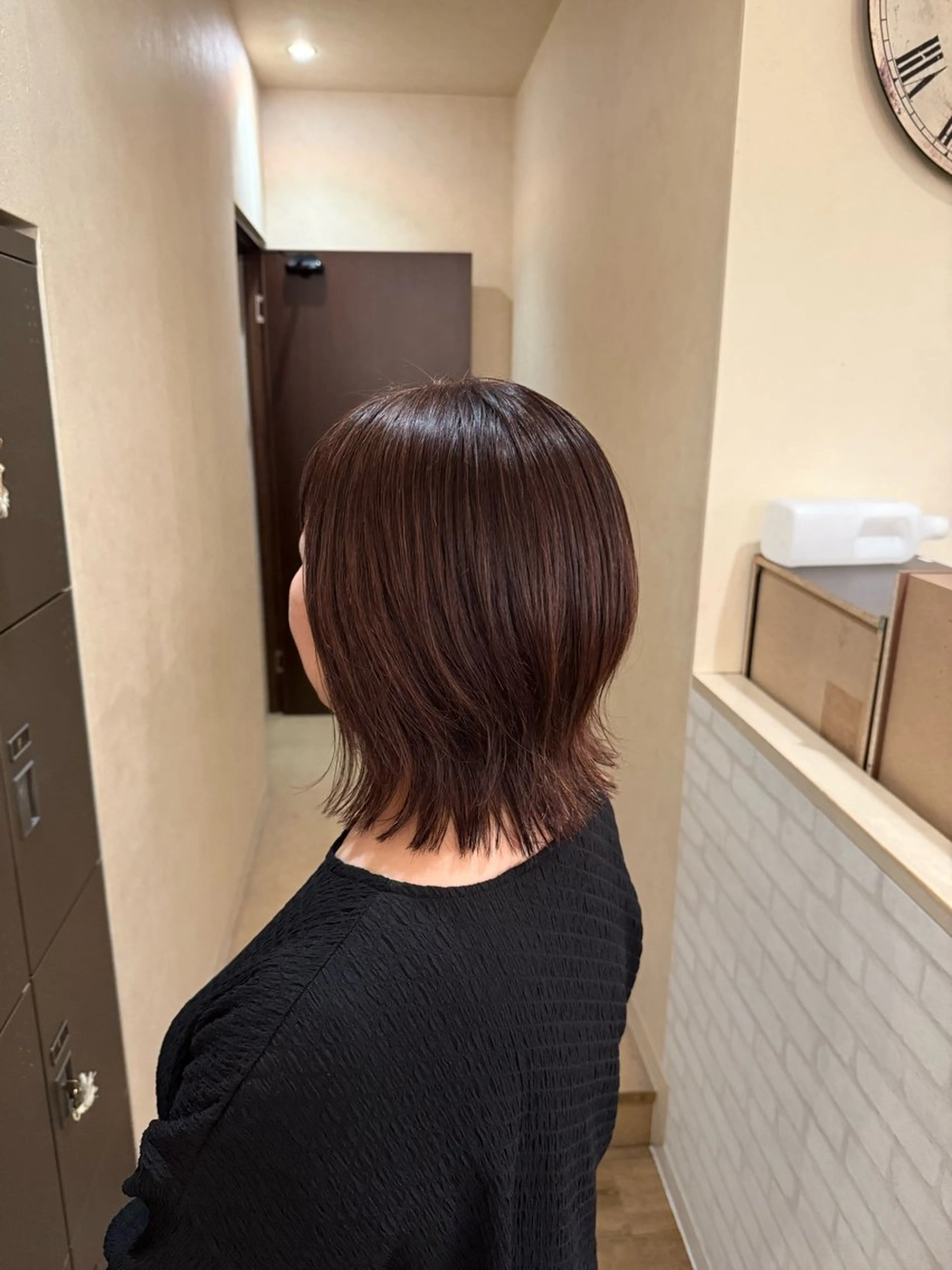 ミディアム MAHAE 廣瀬のヘアスタイル