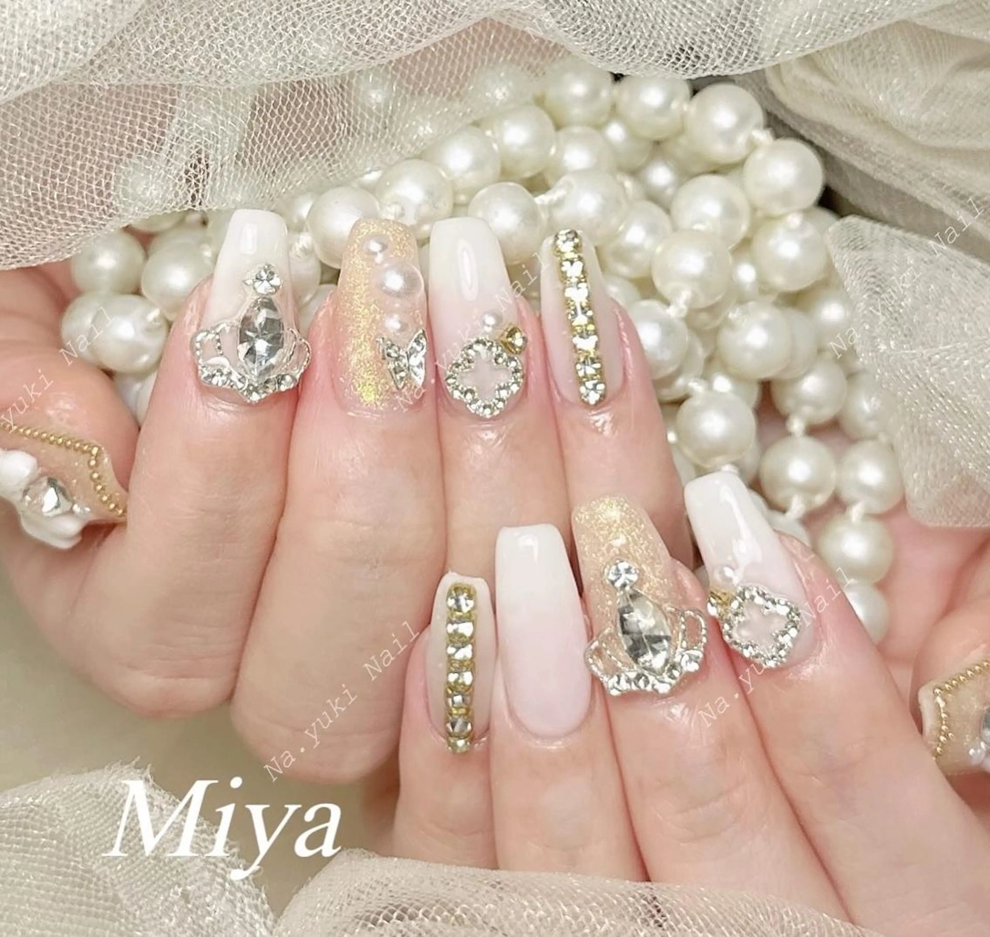 ネイル ハンドネイル ハンドケア 🦋 Queenieのネイルデザイン