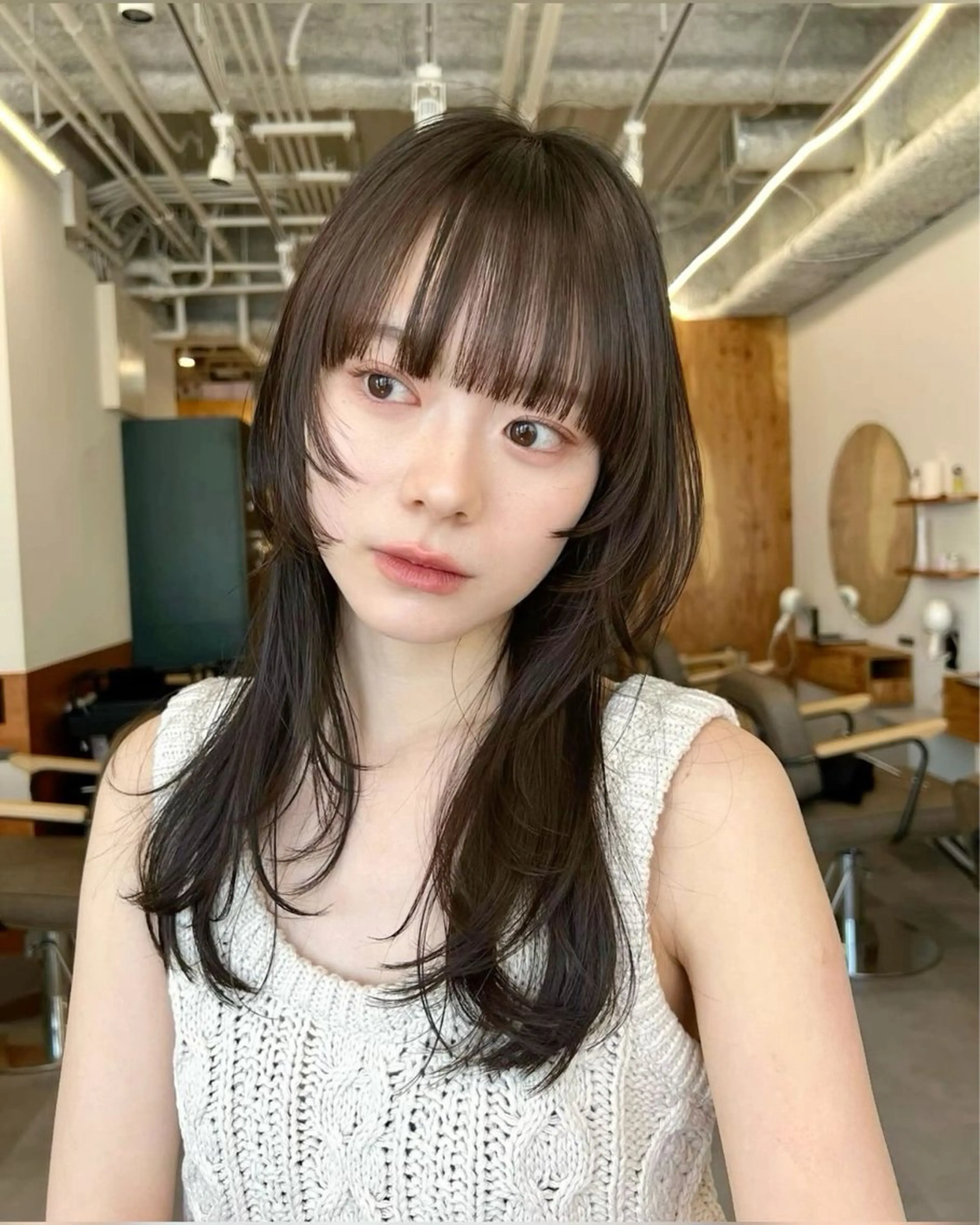 ロング カット 透明感カラー/ 個性派🩶LANAのヘアスタイル