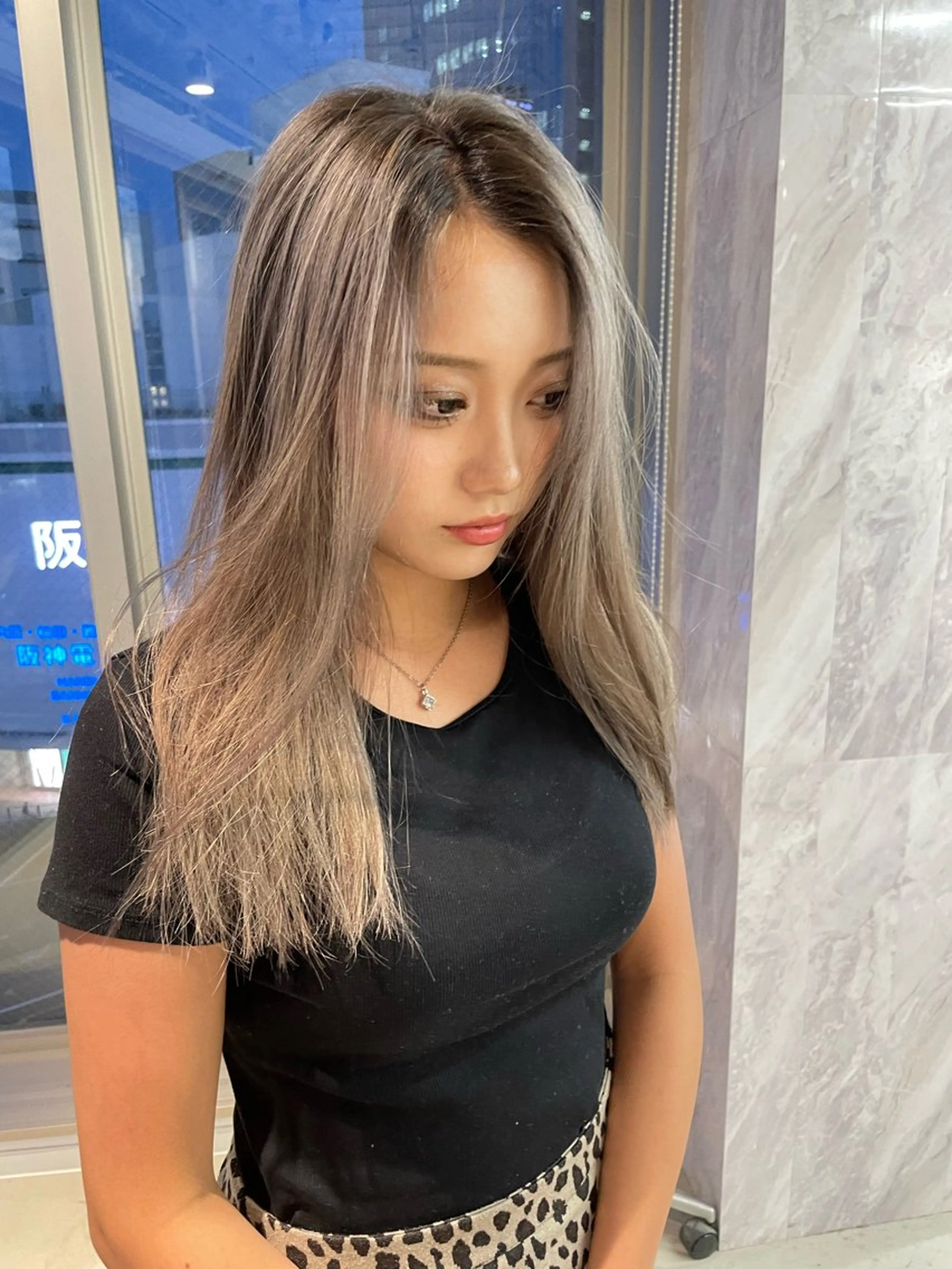 ロング カラー ヘアアレンジ カット ヘアカラー トリートメント 🎗秋山勇 /三宮指名No.1のヘアスタイル