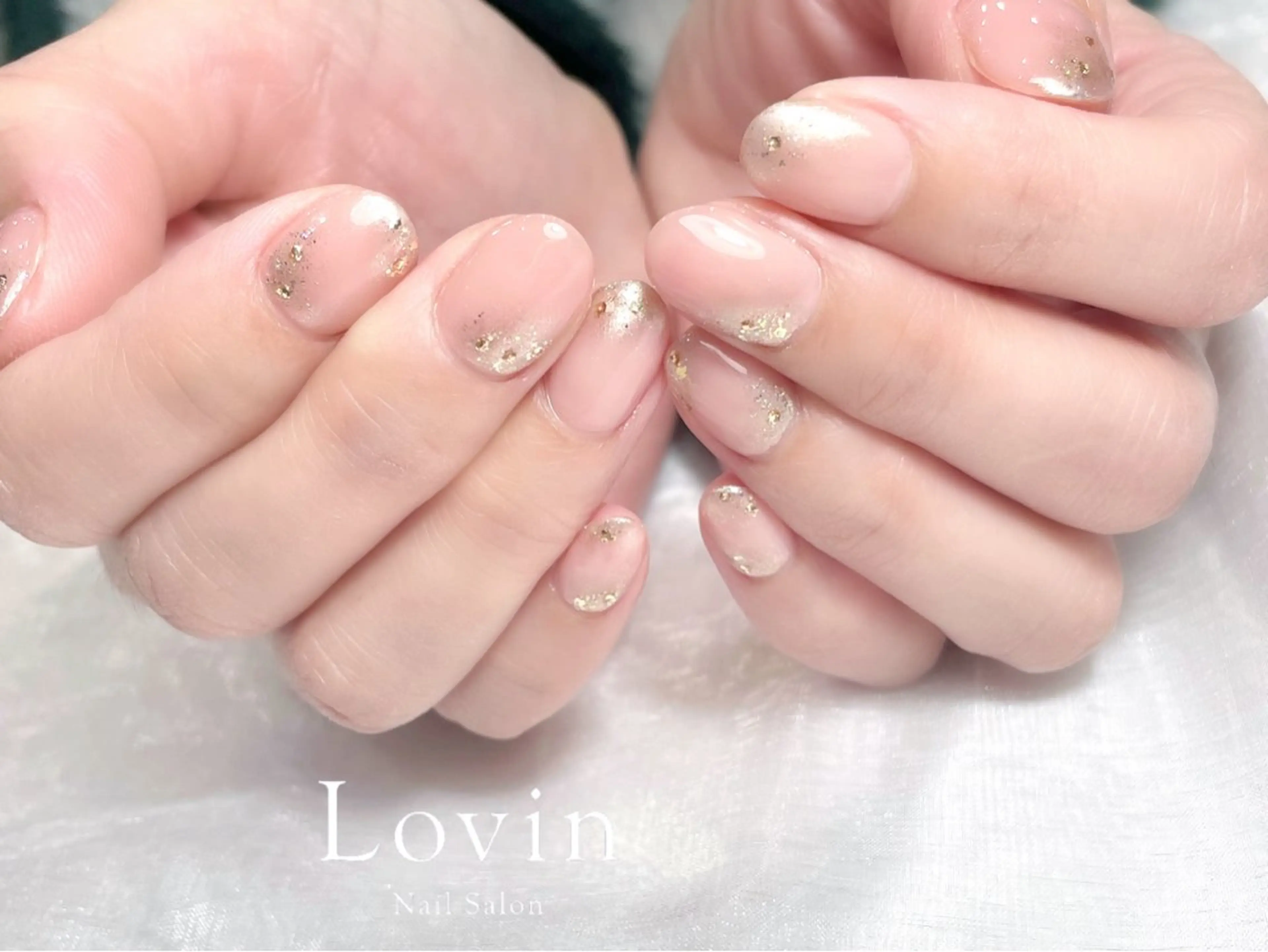 ネイル ジェルネイル オフィスネイル パラジェル パラジェルプレミアムサロン nail care &spa Lovin［ラヴィン］所属・Azegami Minaのネイルデザイン