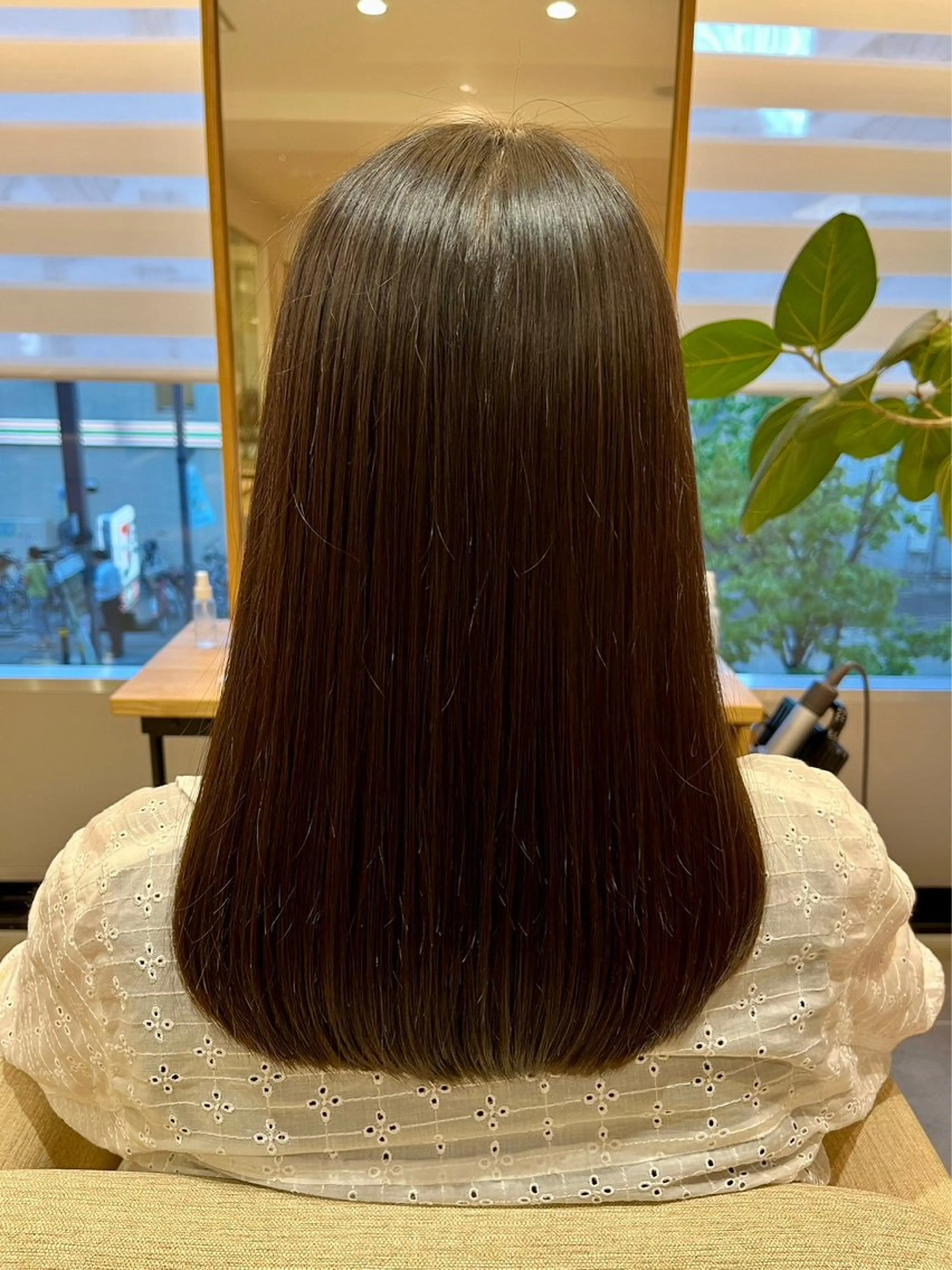 ロング カット The B/ オガワラナのヘアスタイル