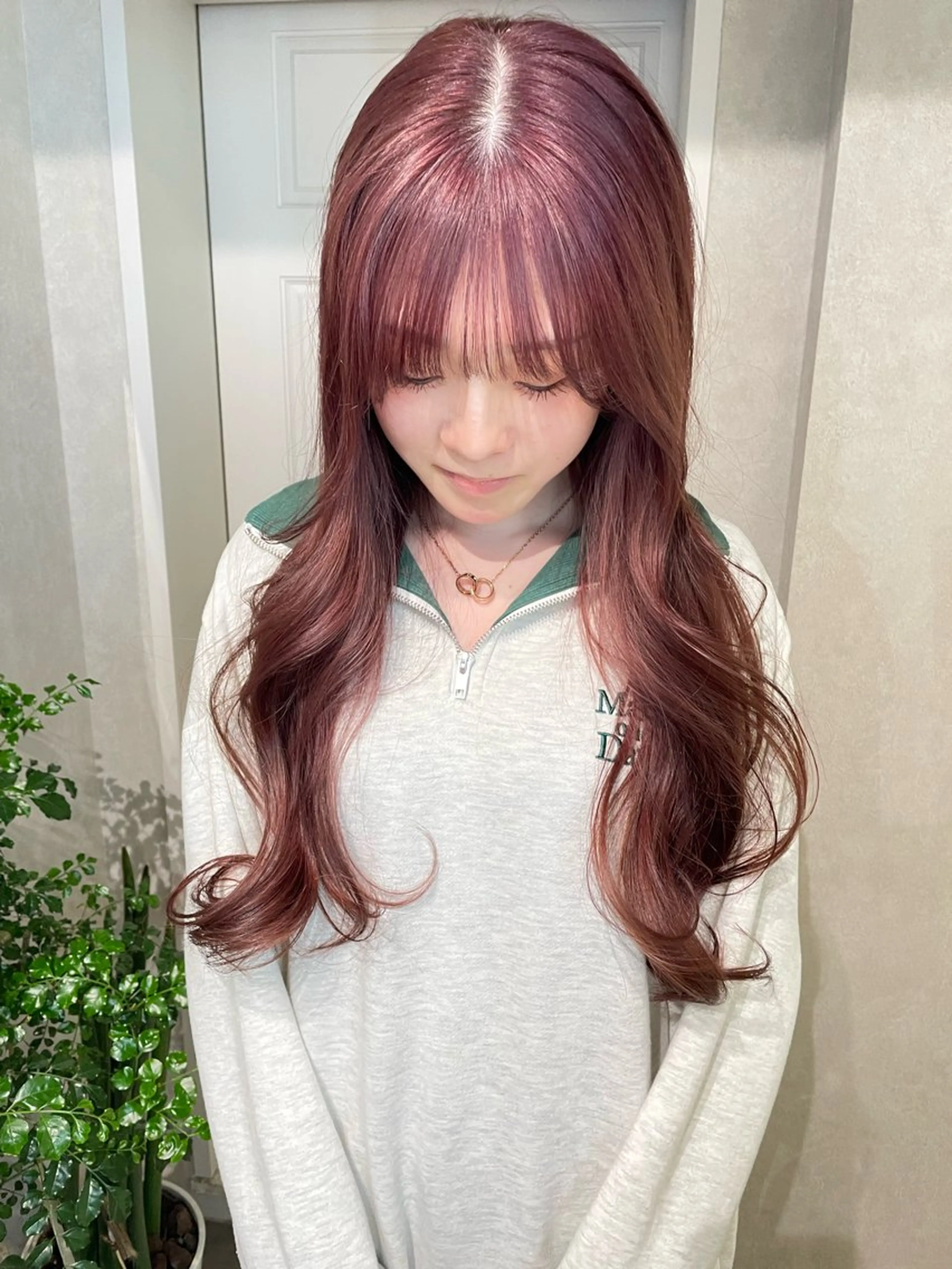 ロング カラー ブリーチ ケアブリーチ ラベンダーカラー ピンクカラー ピンクラベンダー ヘアカラー ナチュラル透明感🌱 小山美樹子のヘアスタイル