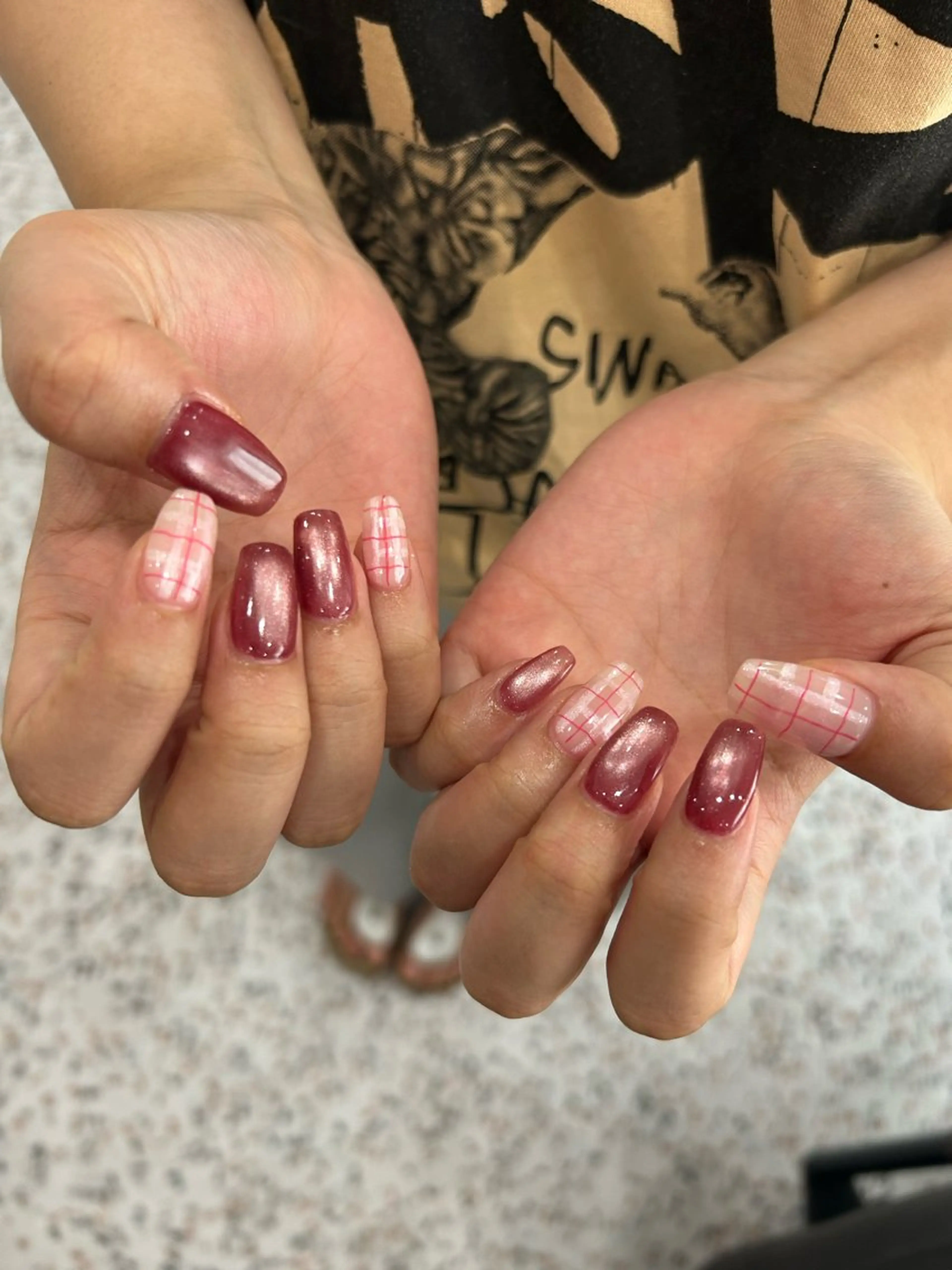 ネイル ハンドネイル snazzy所属・小松 千冬のネイルデザイン