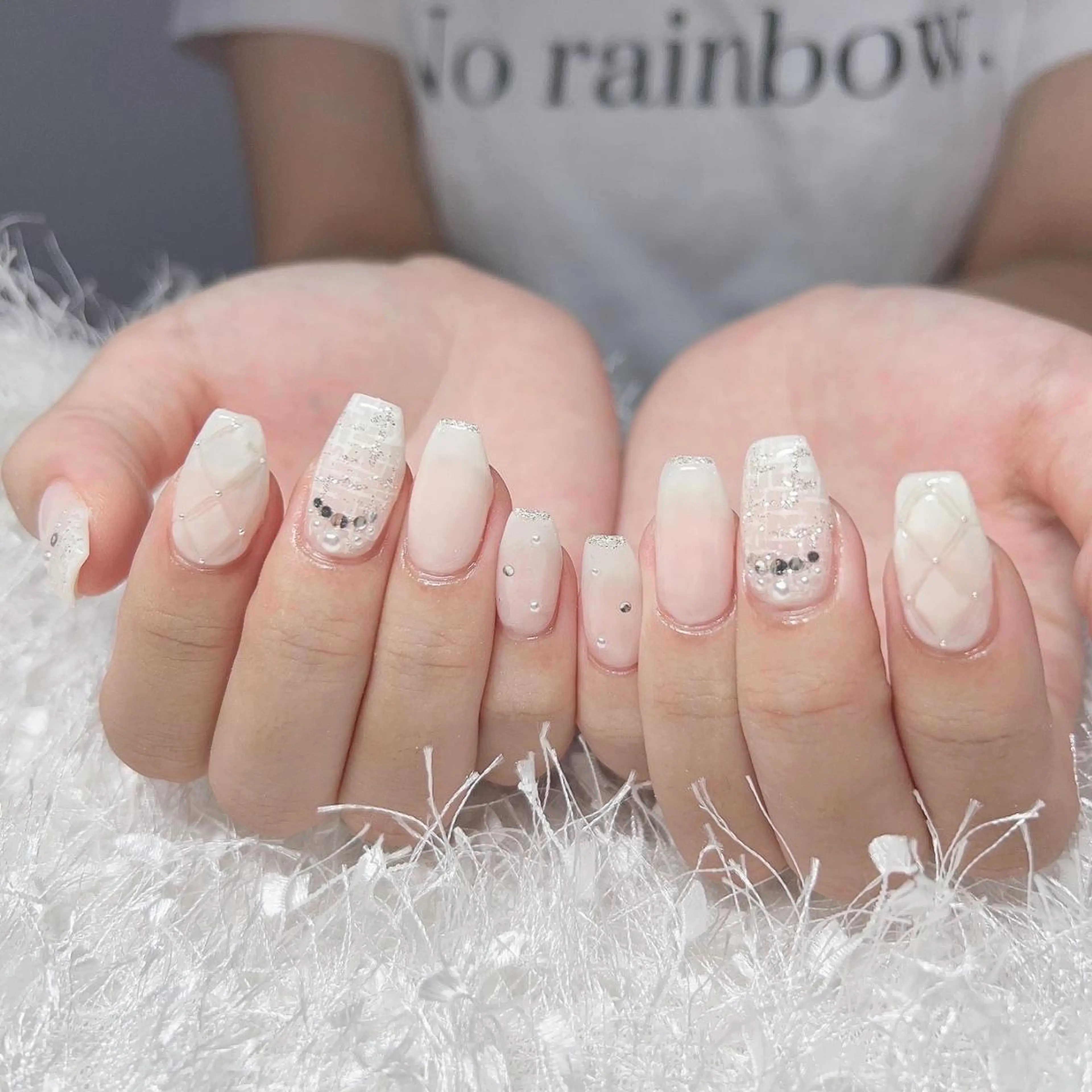 ネイル 長さ出し ジェルネイル グラデーション 韓国ネイル マグネットネイル ハンドネイル Nail&eye Belire 新宿のネイルデザイン