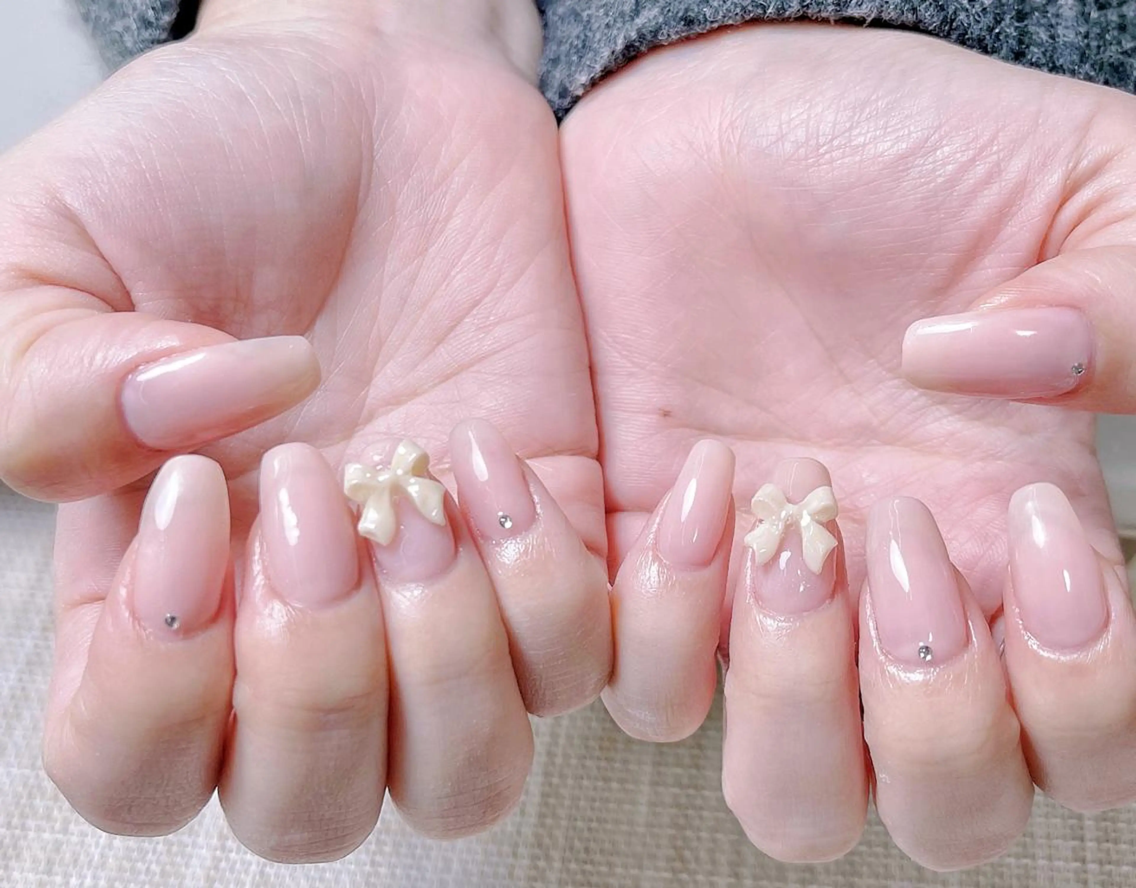 ネイル ハンドネイル Rainrain💧 パーツ豊富、やり放題のネイルデザイン