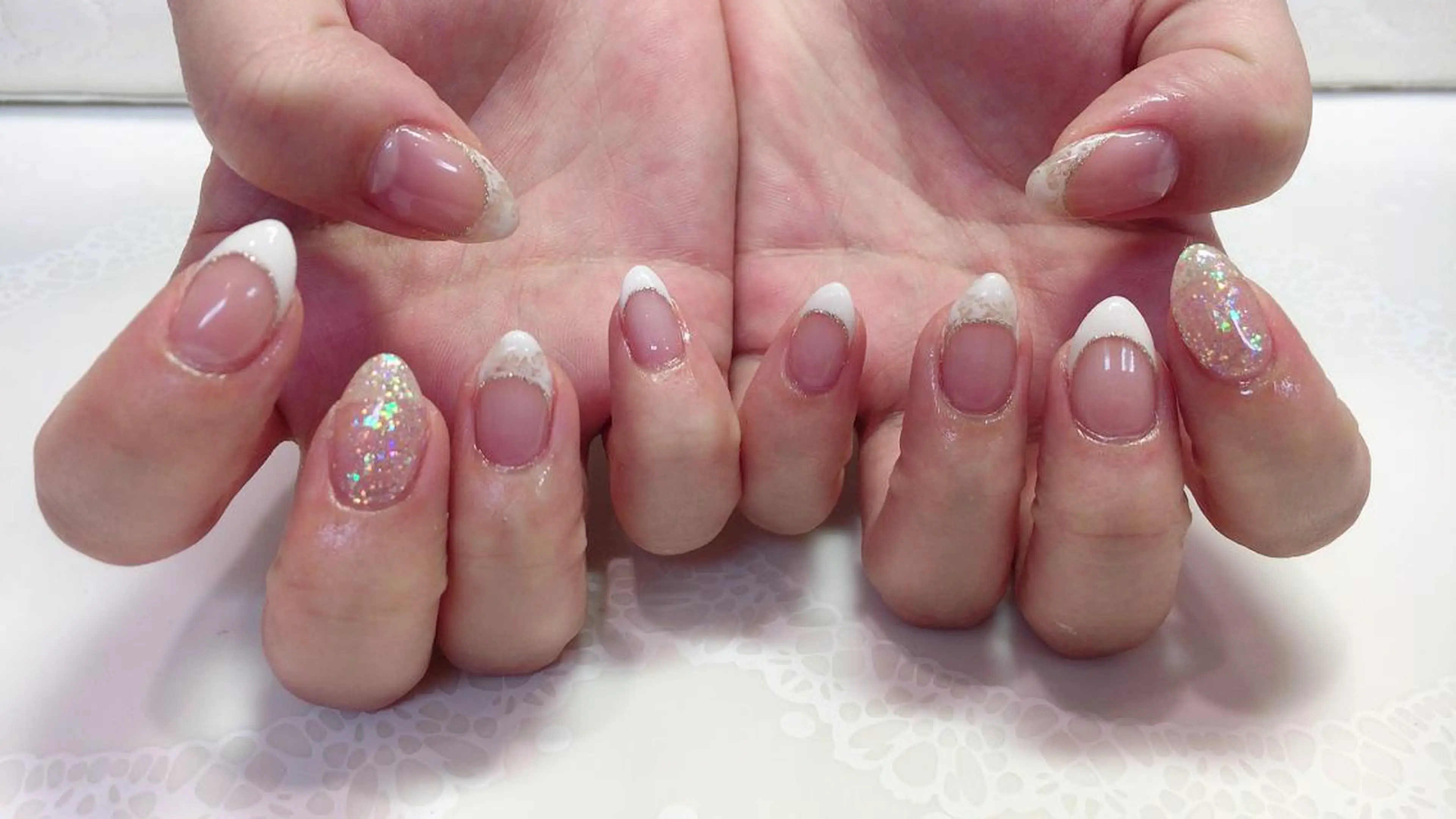 ネイル フレンチネイル ハンドネイル フジタ エリカのネイルデザイン