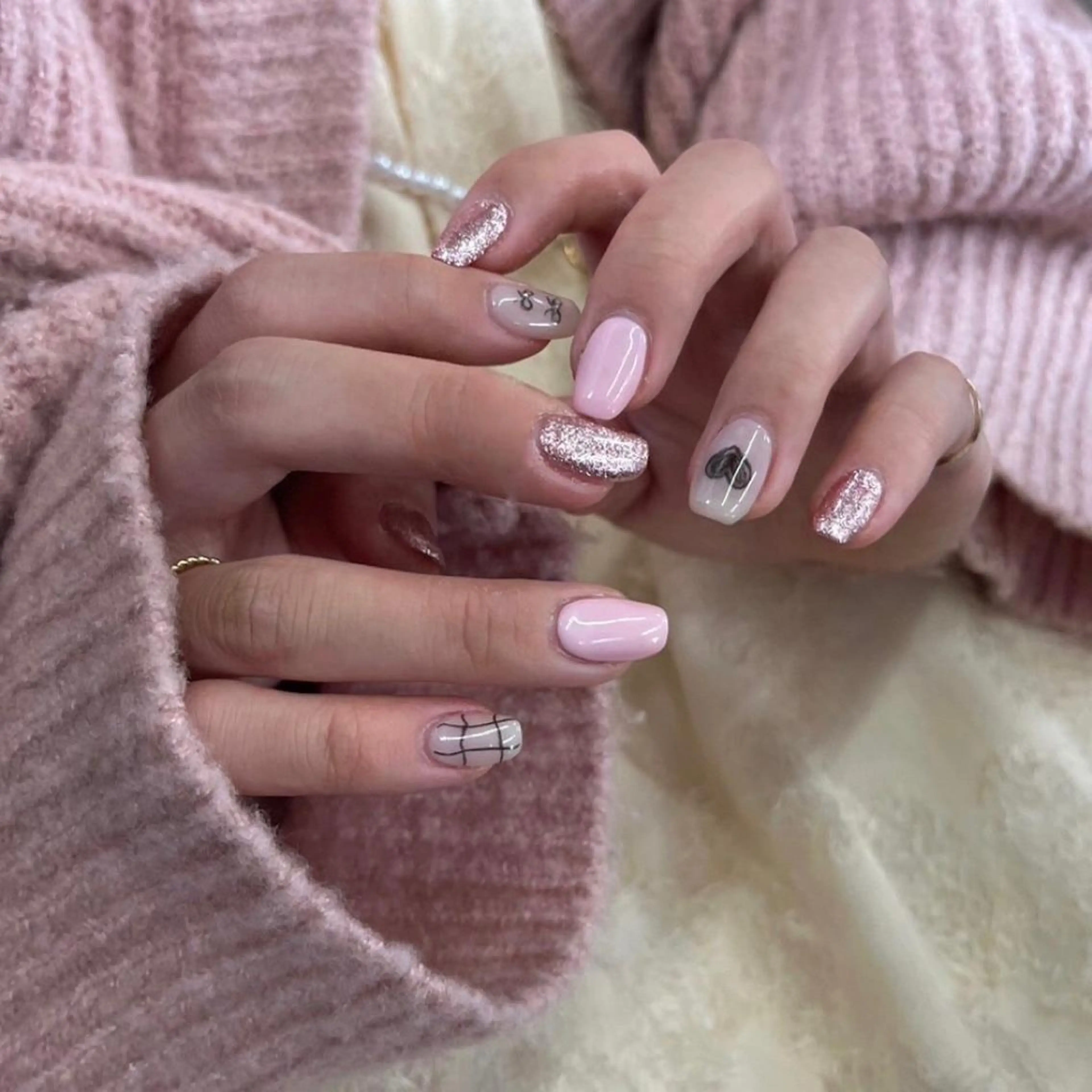 ネイル マグネットネイル 杏花梨 ROCCOnailのネイルデザイン