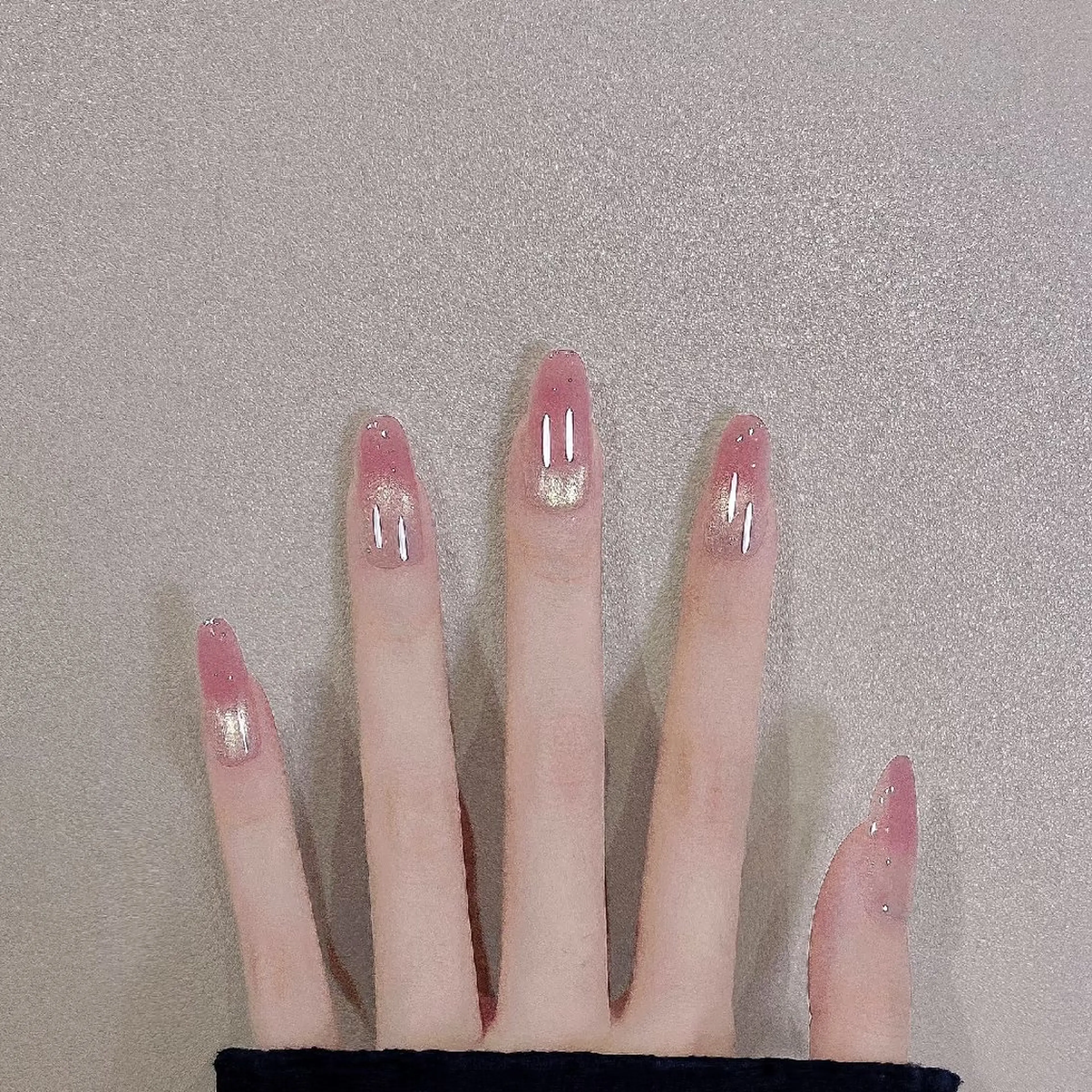 ネイル 鈴木 彩星のネイルデザイン