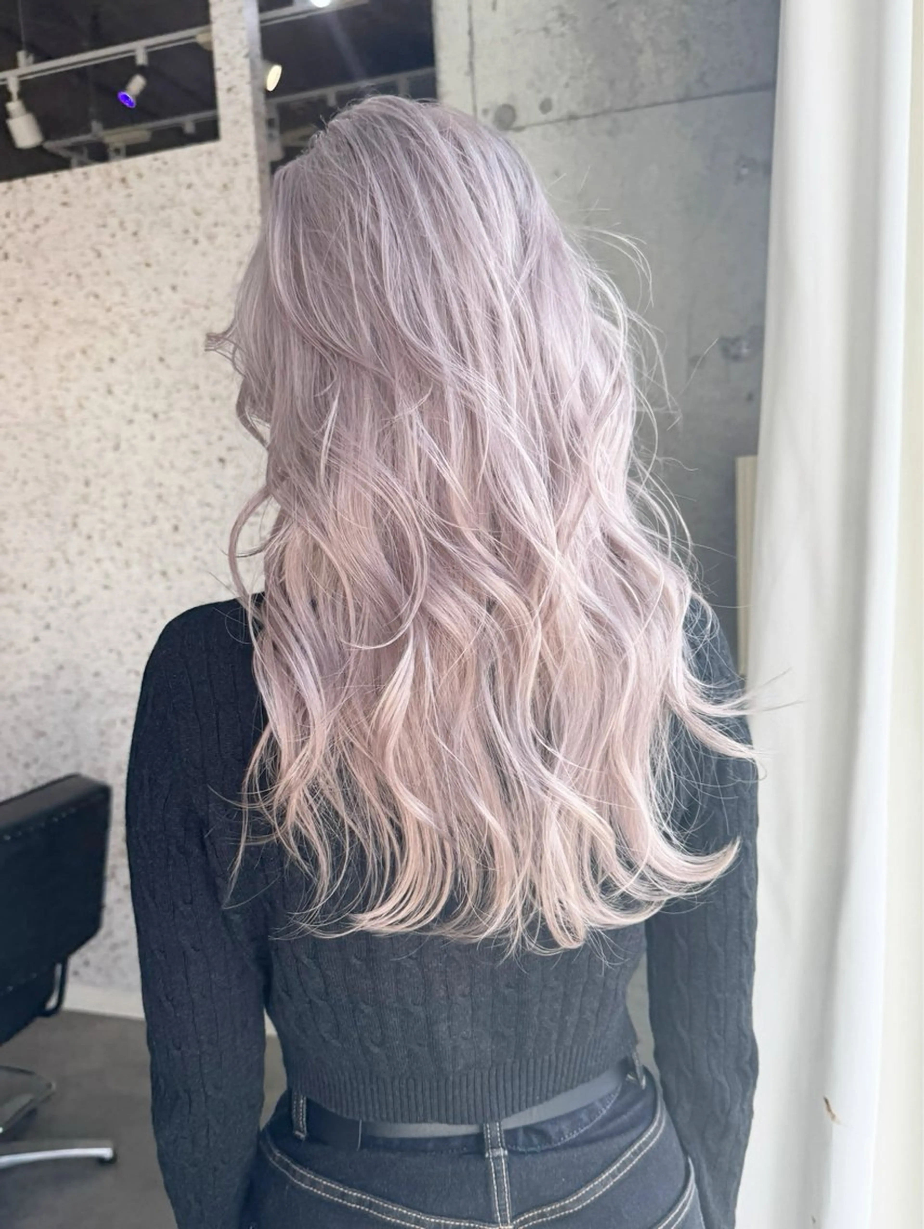 ロング カラー ベージュカラー ブリーチ ケアブリーチ ダブルカラー ハイライトカラー ヘアカラー トリートメント lani 天神大名/ブリーチのヘアスタイル