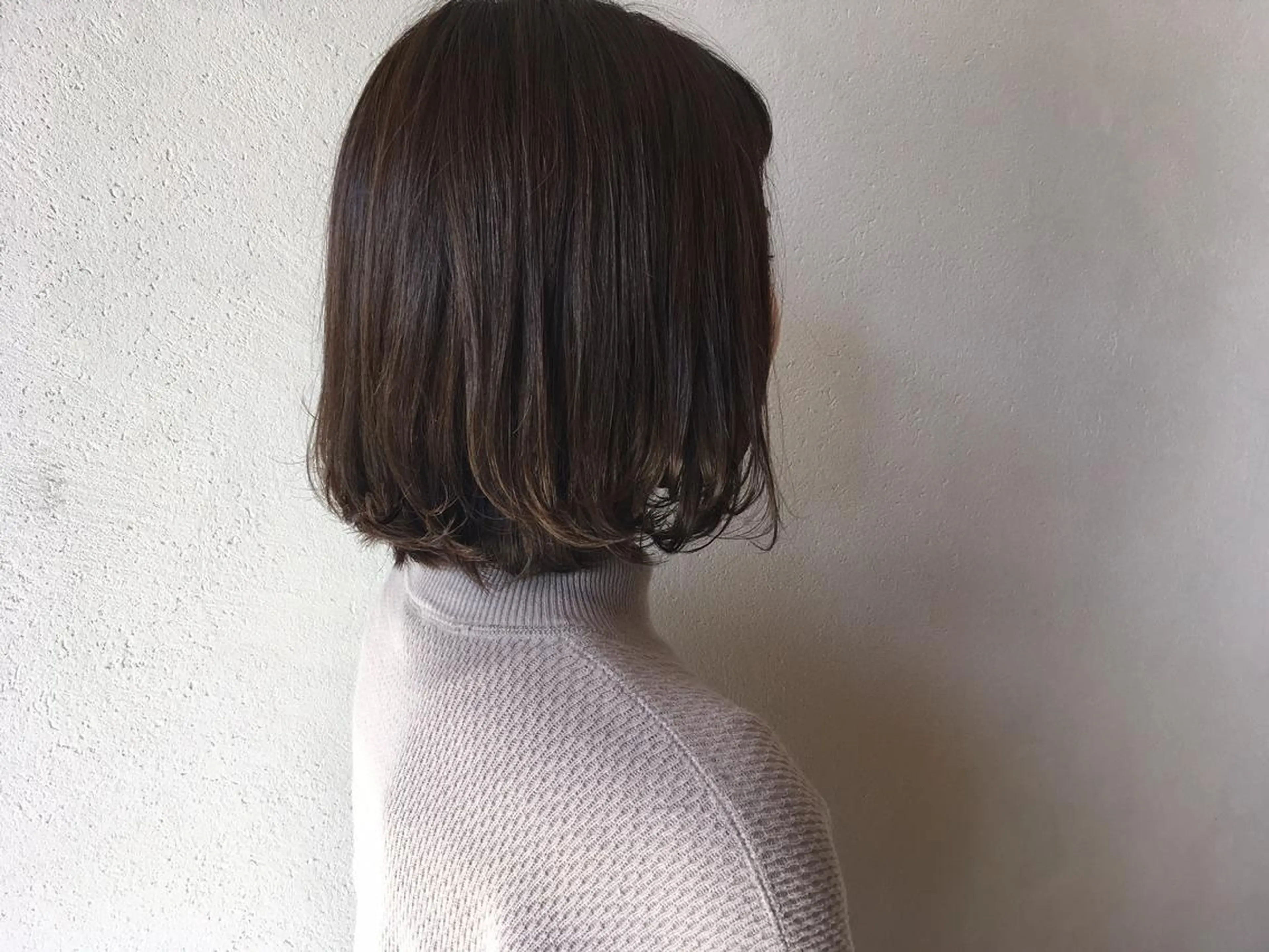 ミディアム カラー オリーブグレー ボブ カット ヘアカラー milk所属・キノシタ マユのヘアスタイル