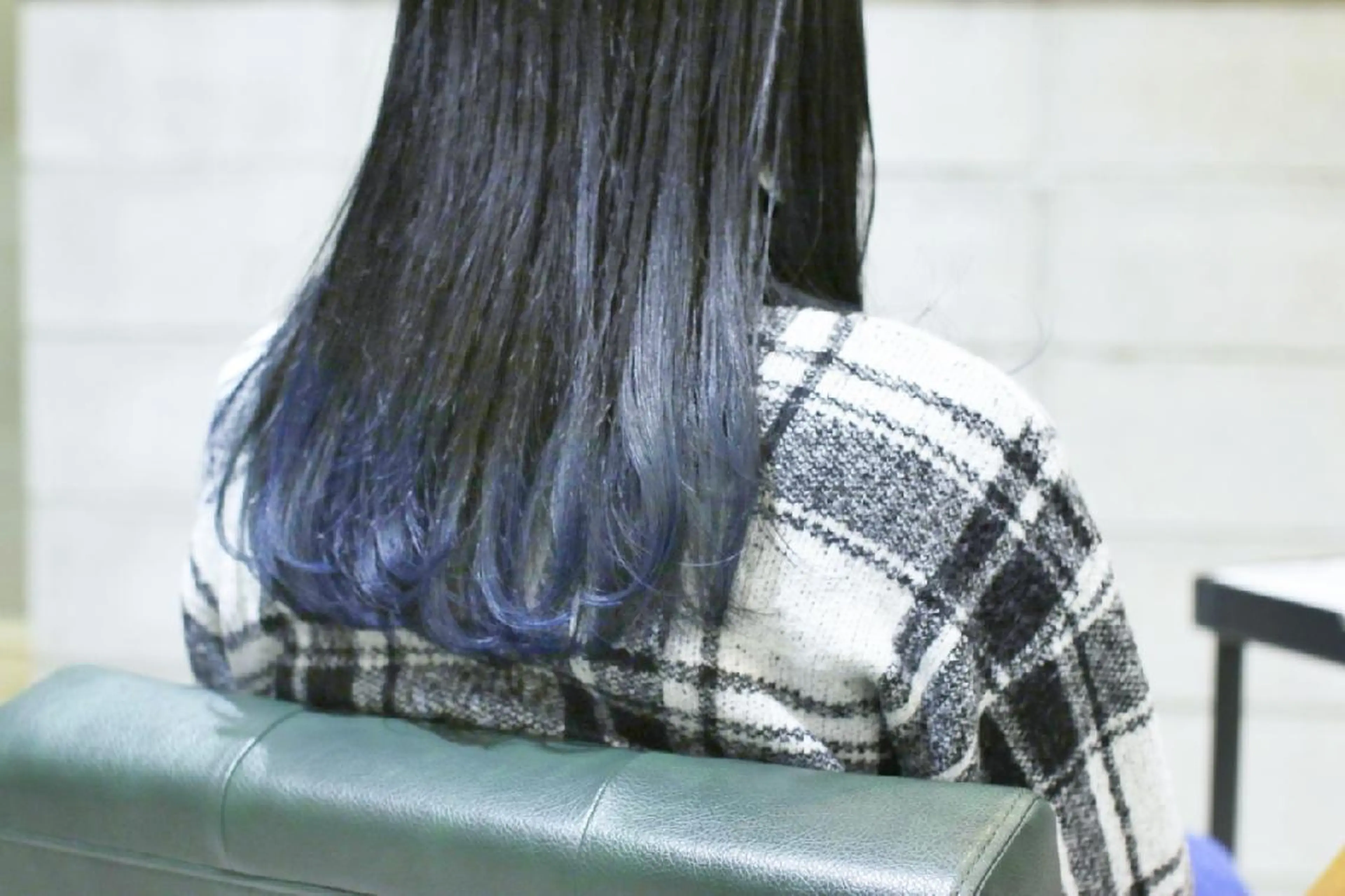 セミロング カラー ill副店長 立和田純也のヘアスタイル