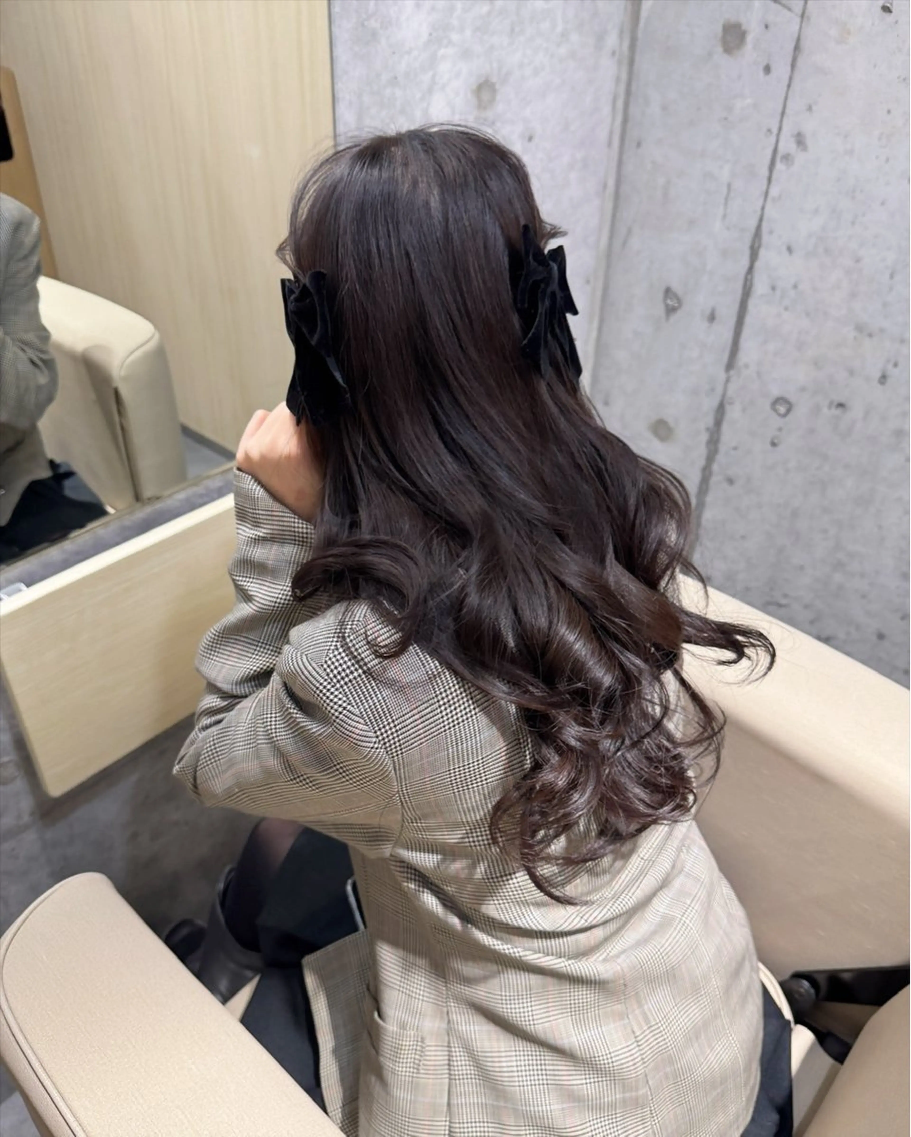 ロング カラー ヘアアレンジ カット ヘアカラー トリートメント ヘアセット ブリーチなしWカラー ヘアセット🎀はるかのヘアスタイル