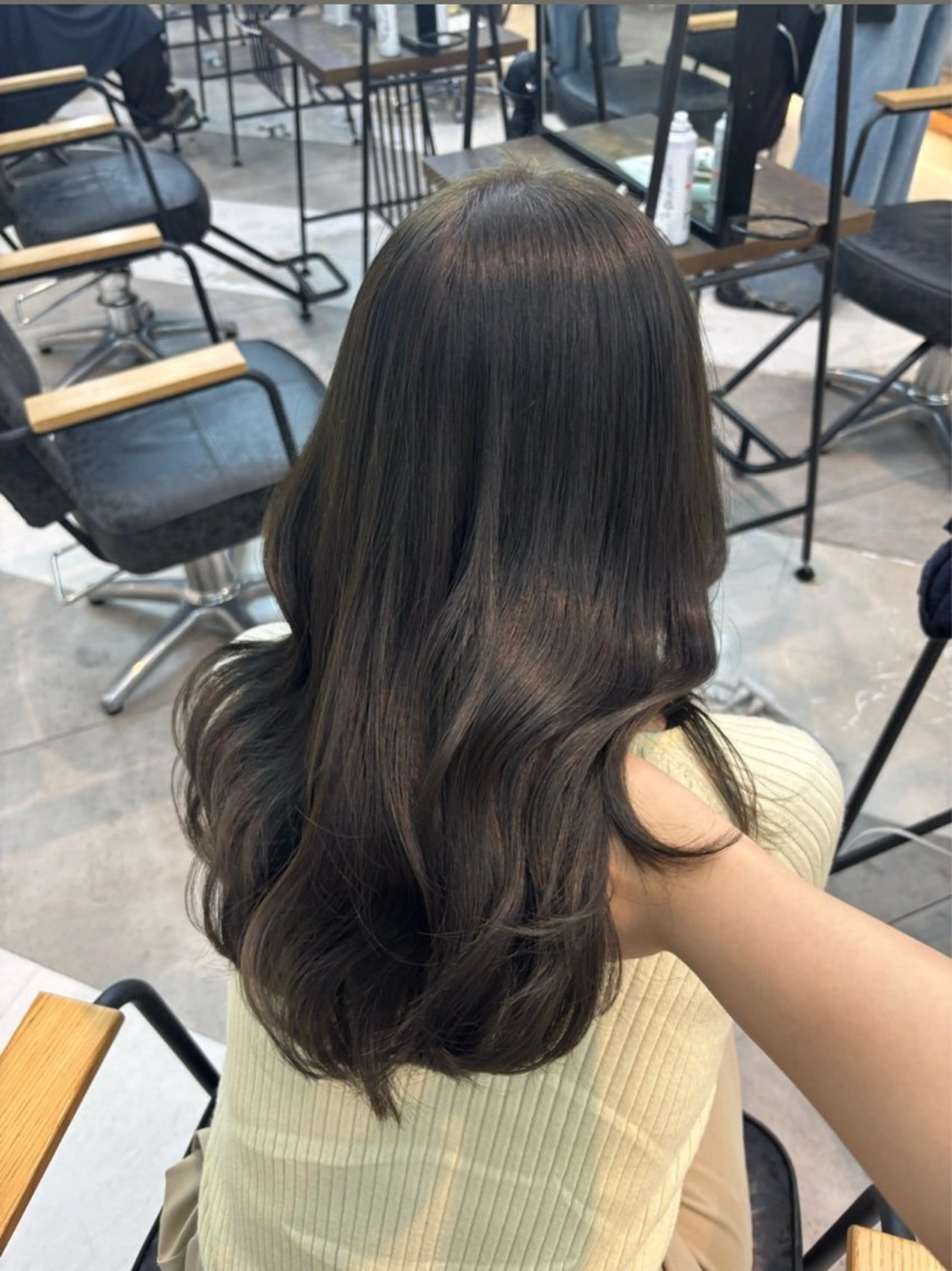 ロング カラー ヘアカラー トリートメント ツヤ髪カラー/ハイト ーン🌺kae🌺のヘアスタイル