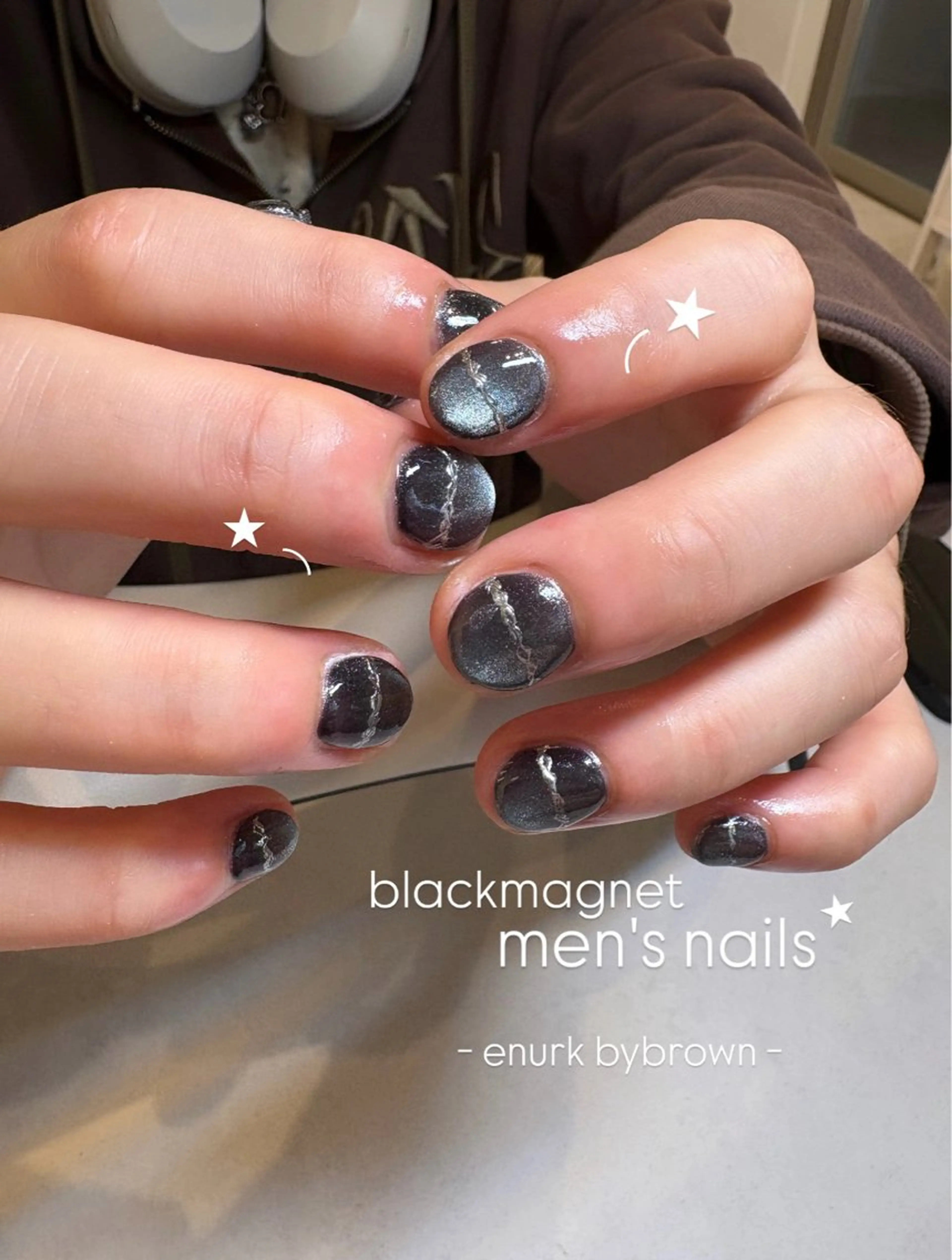 ネイル マグネットネイル メンズネイル ミラーネイル ワンカラーネイル シルバー ハンドネイル 丸谷 みくのその他イメージ