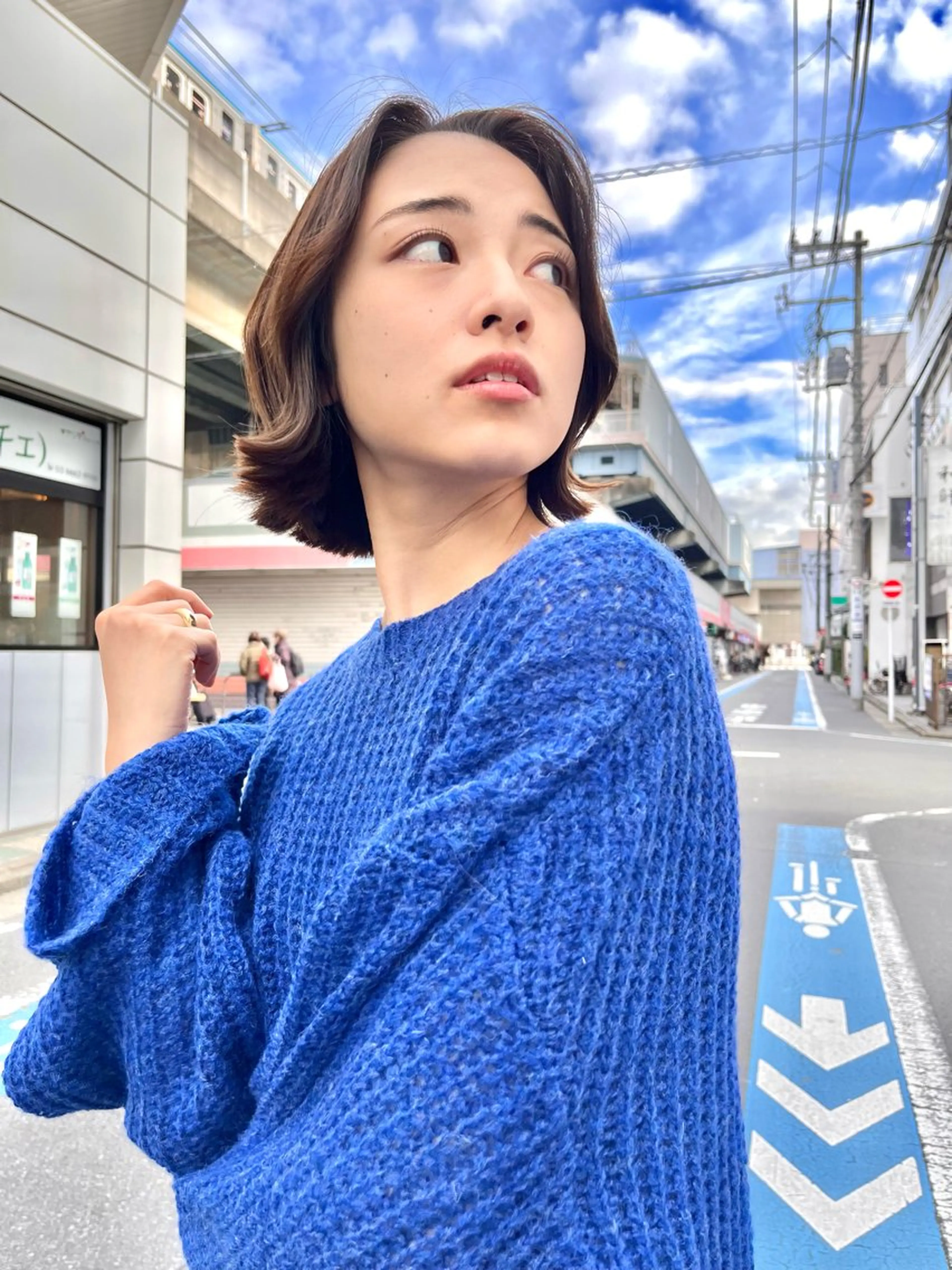 ミディアム カラー カット ヘアカラー ルーツカラー/ レイヤーカット/井川のヘアスタイル