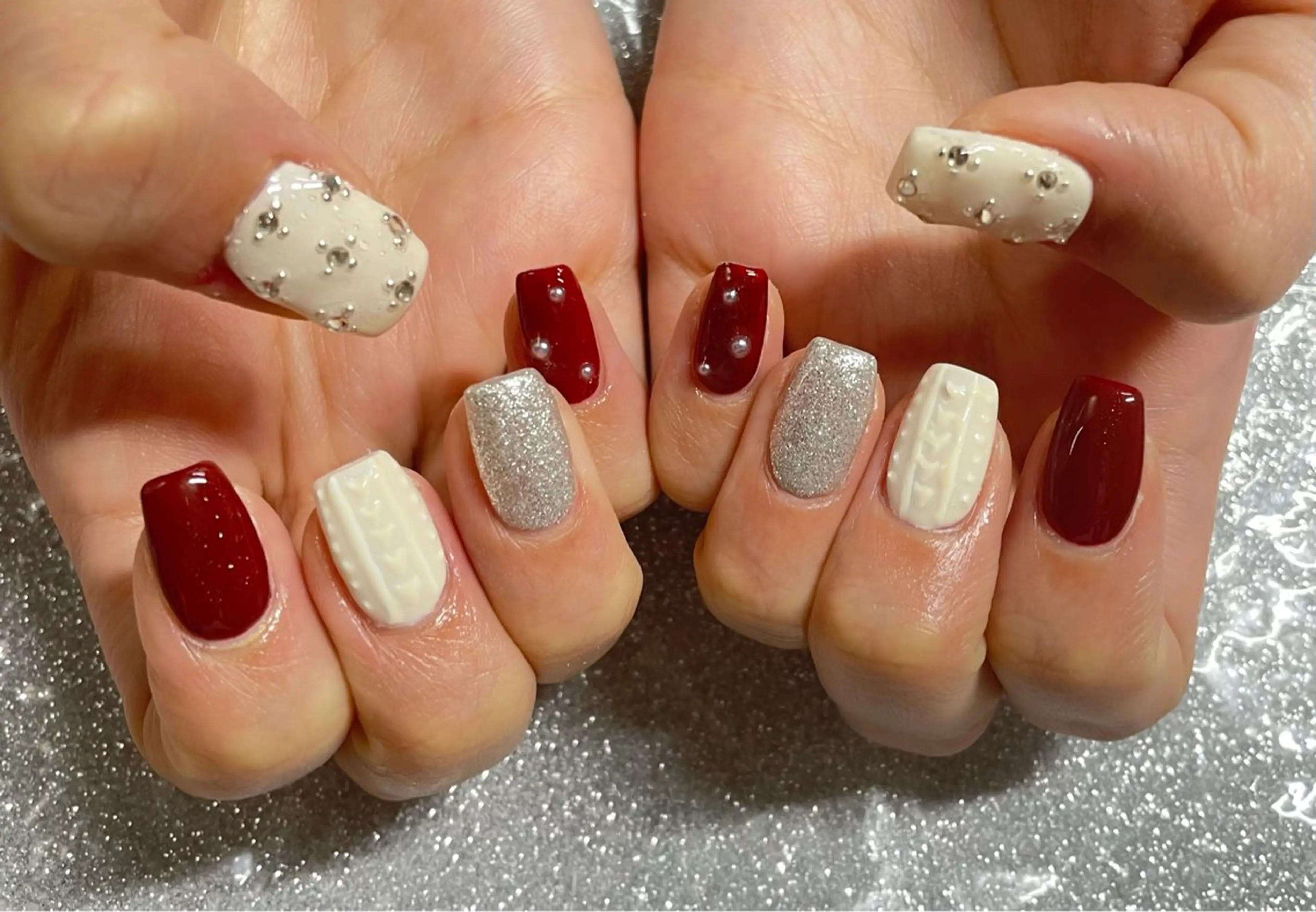 ネイル ハンドネイル VIERU RIRIKA🌻のネイルデザイン