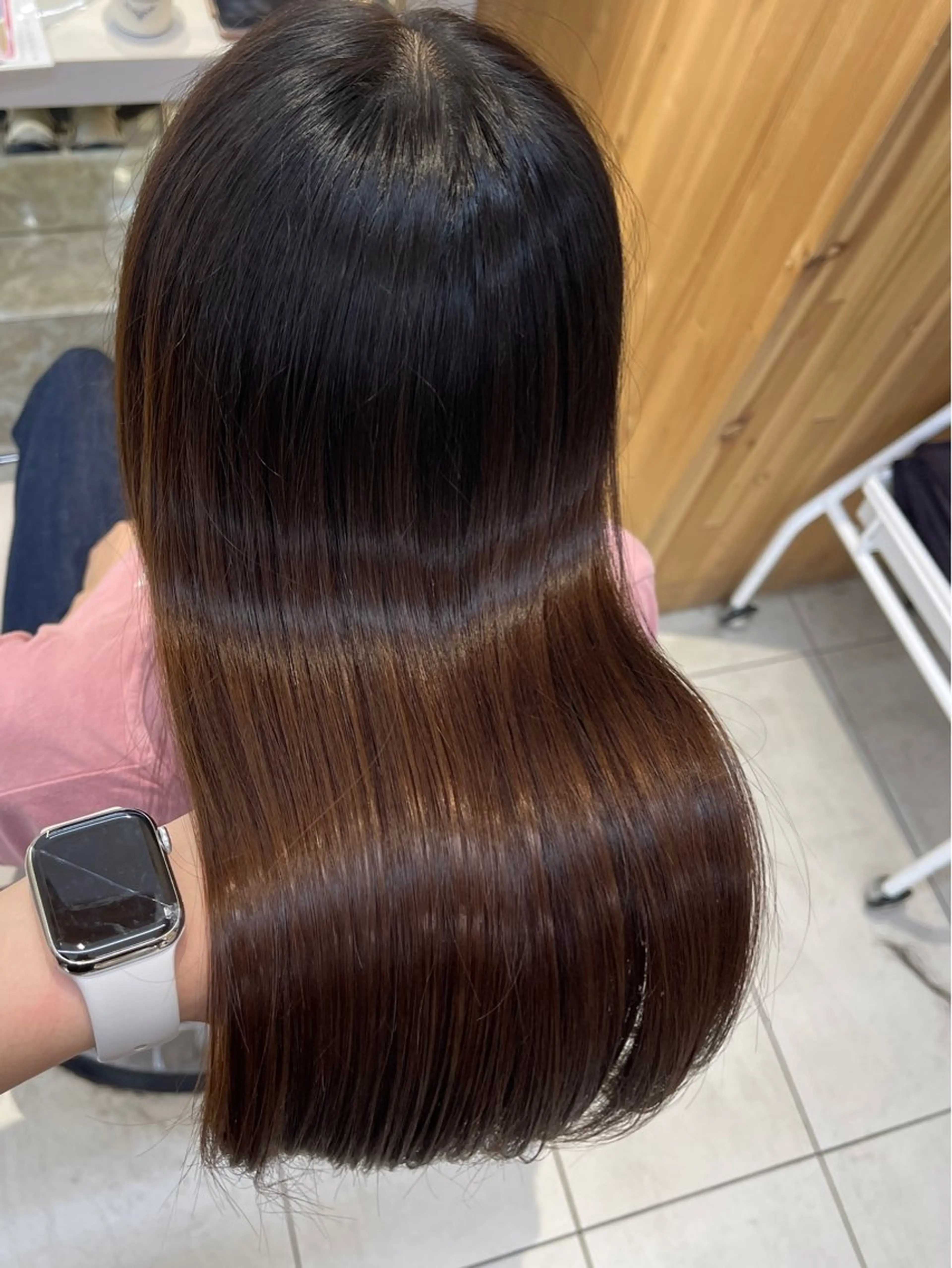 ロング カラー Hina🤎ベージュ 、グレージュ🤎のヘアスタイル