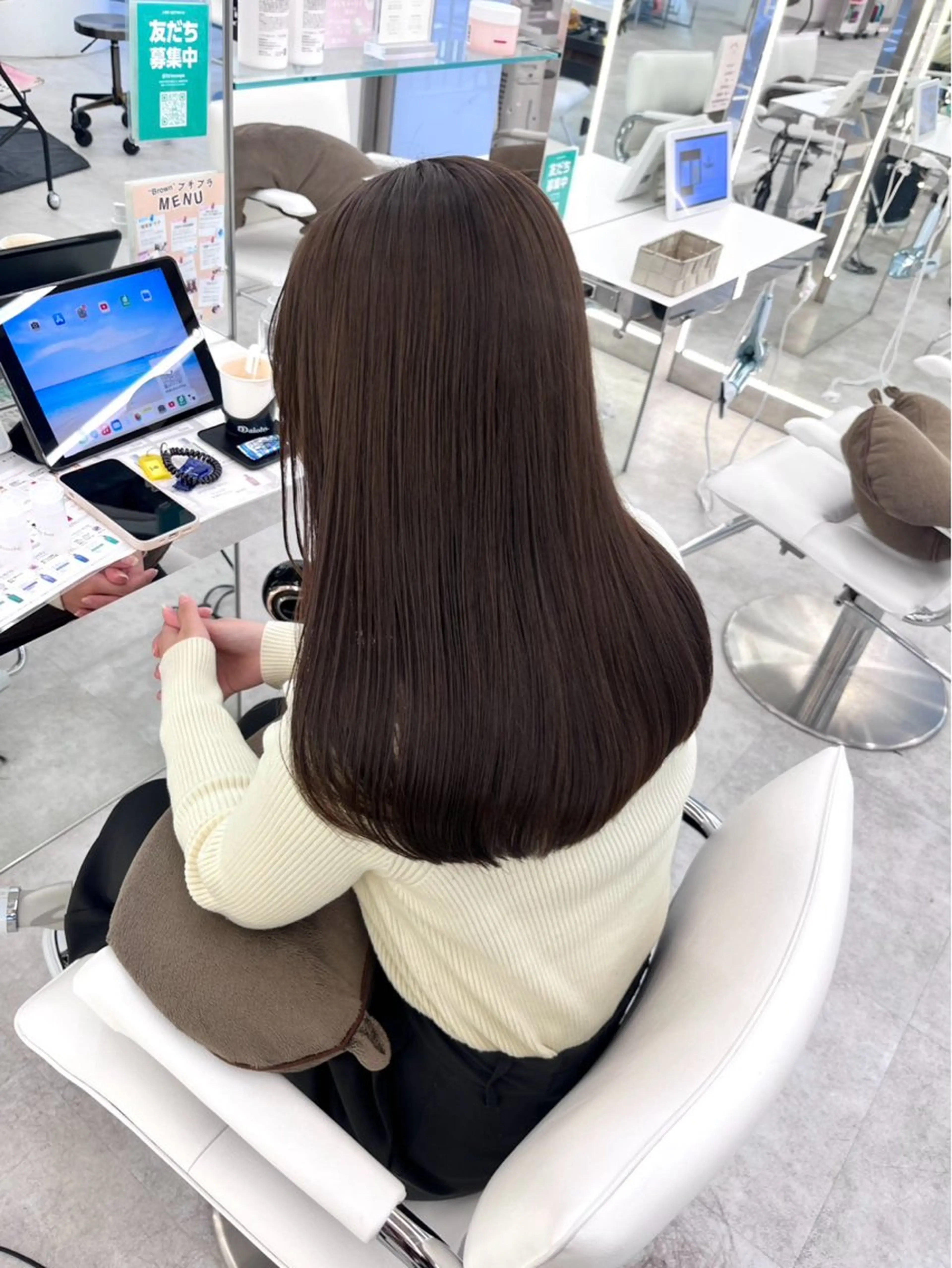 ロング カラー 透明感/韓国風 🇰🇷RYUKIのヘアスタイル