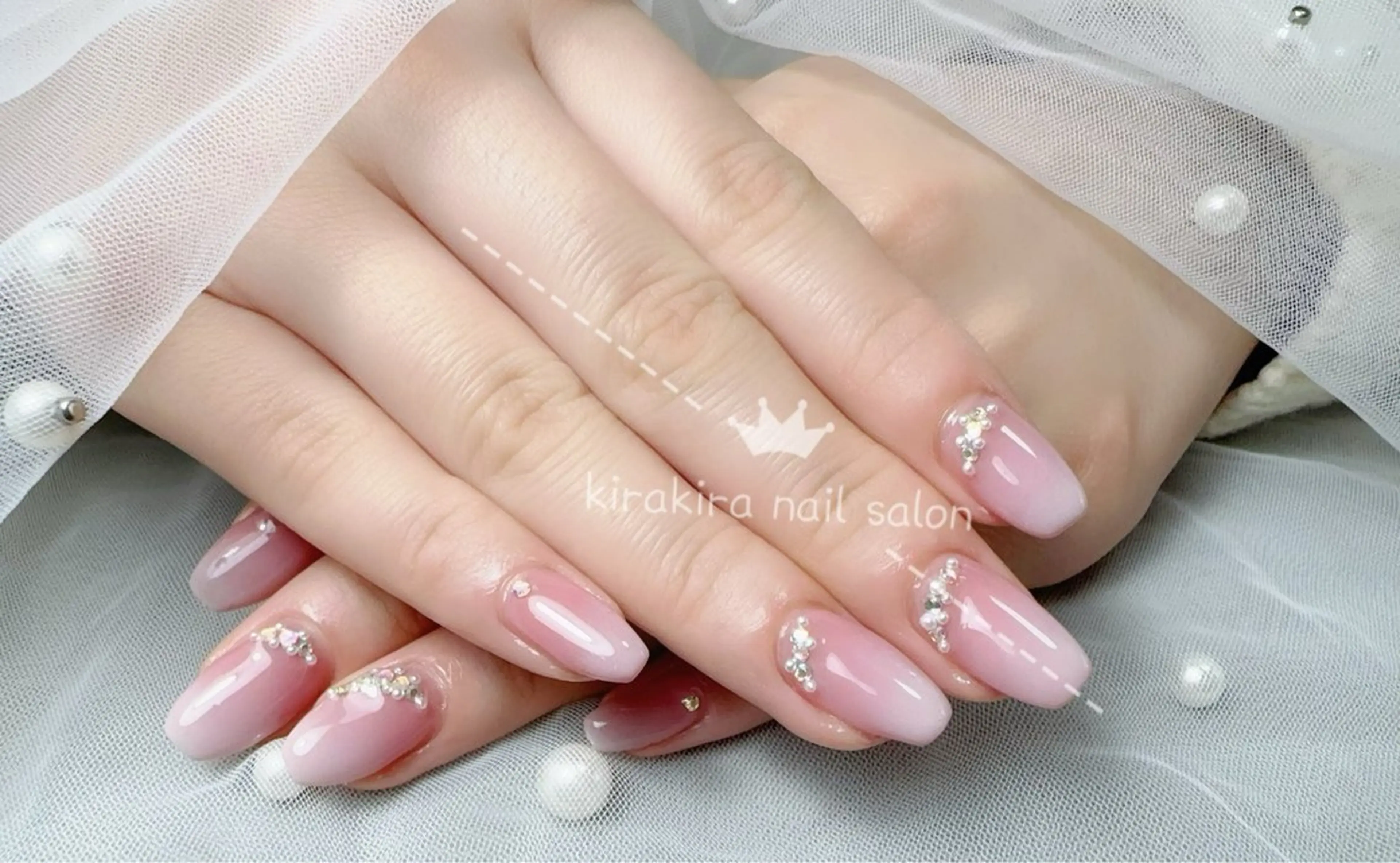 ネイル キラキラネイル ストーンネイル Kirakira Nail salonのネイルデザイン