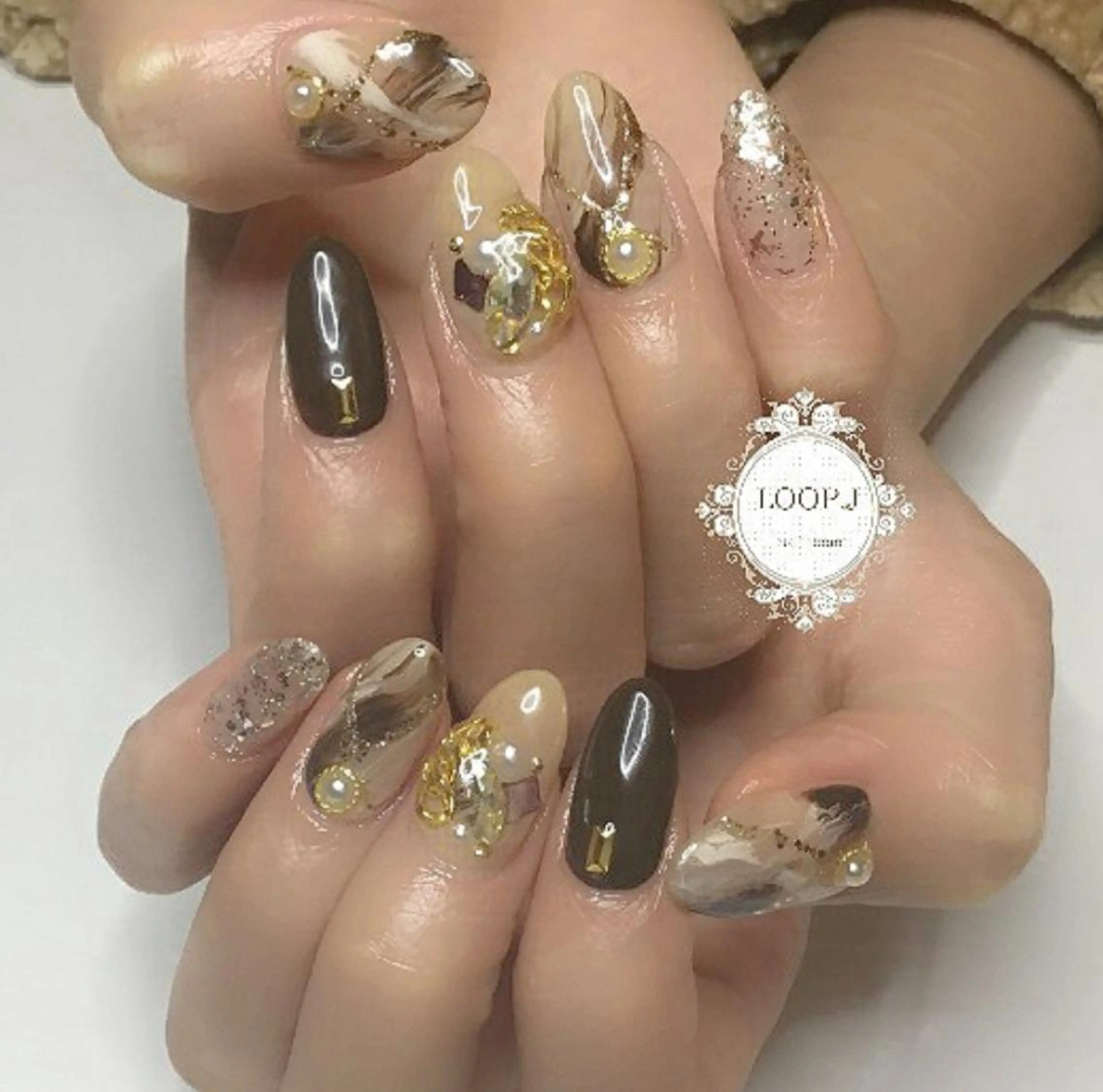 ネイル ハンドネイル おおくぼ めぐみのネイルデザイン