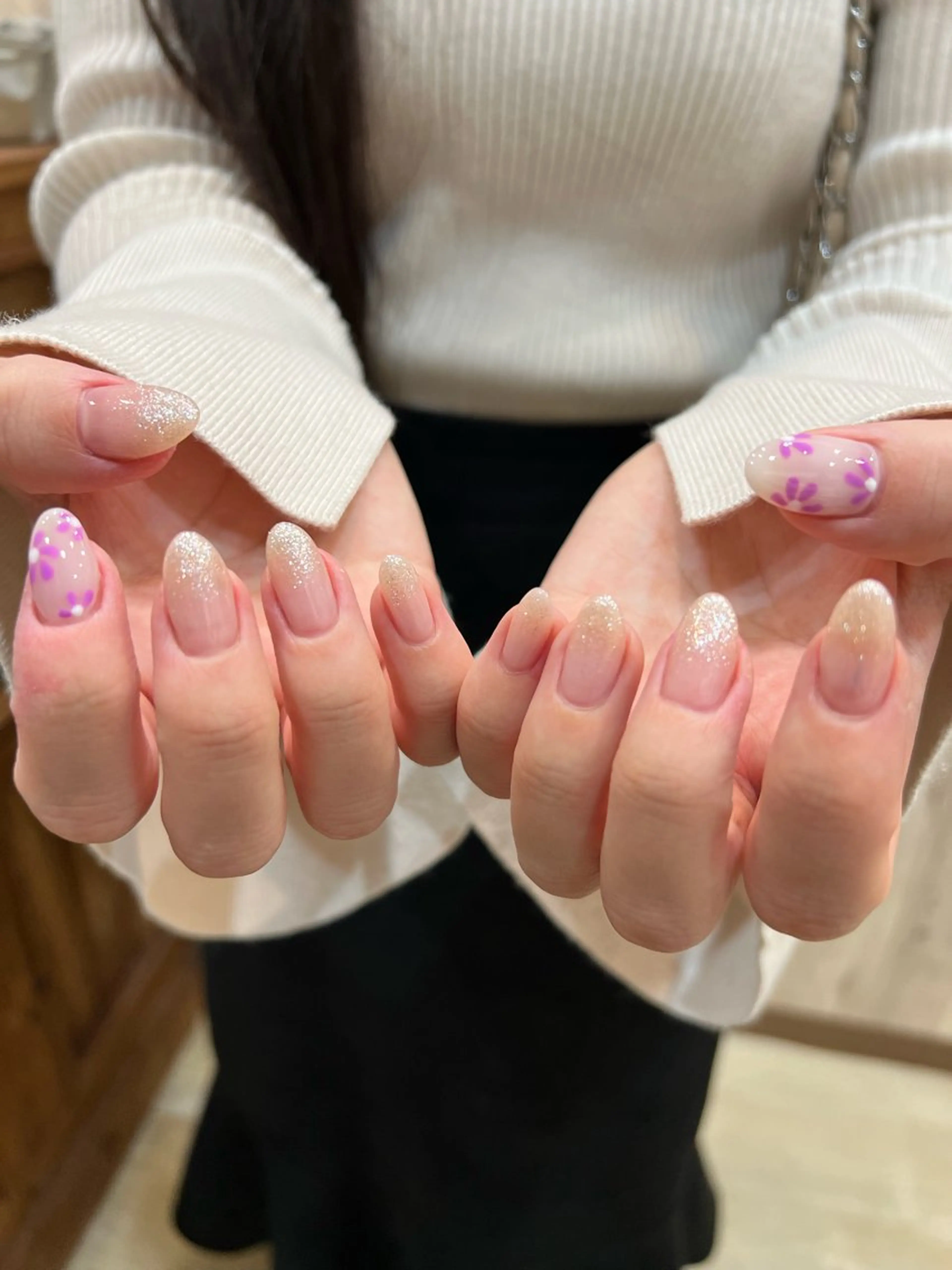 ネイル キラキラネイル ハンドネイル ヘアメイクネイリスト 💄💅hidemiのネイルデザイン