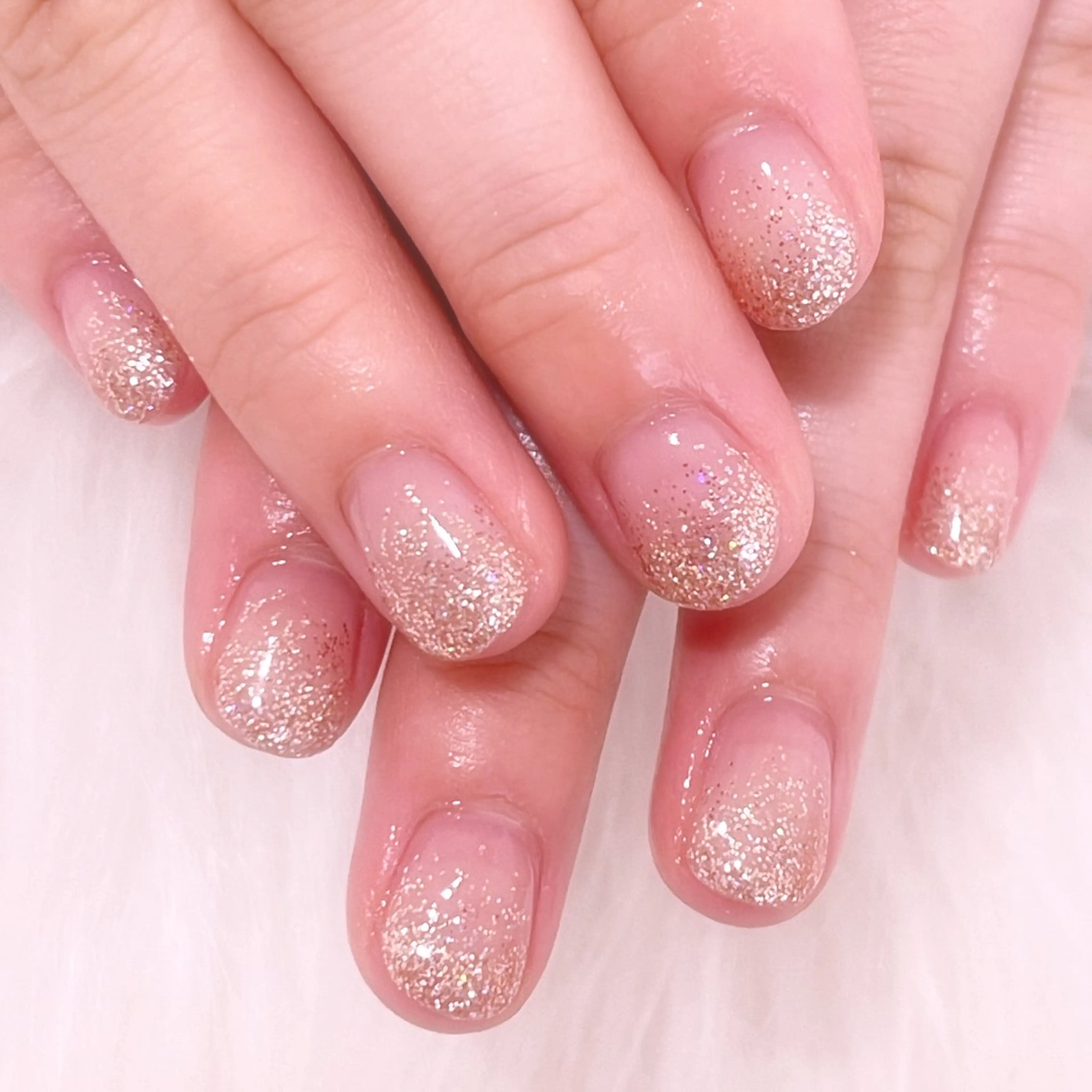 ネイル ハンドネイル 梅島のネイル屋さん所属・梅島の ネイル屋さんのネイルデザイン