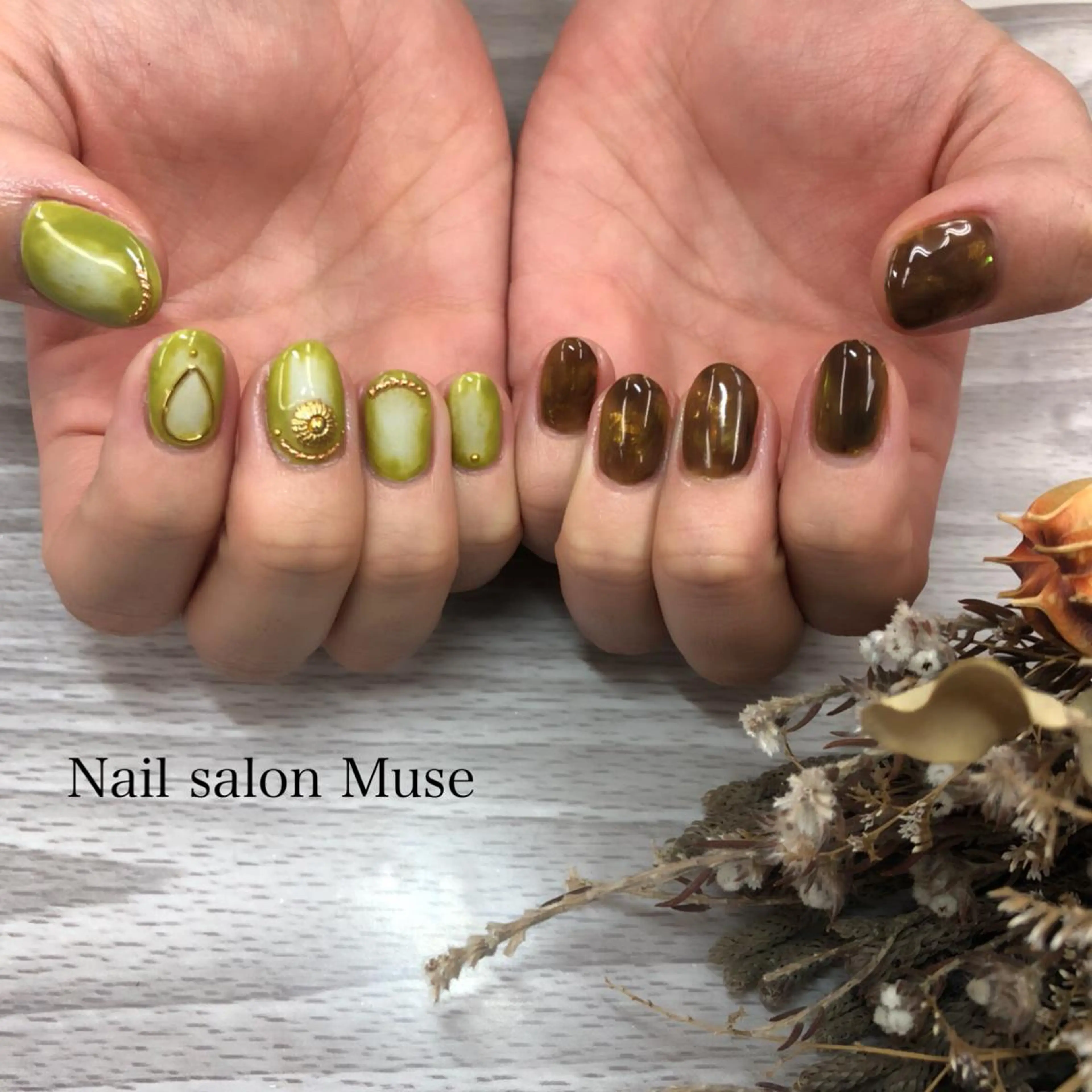 ネイル ピスタチオネイル ハンドネイル Nail salon Museのネイルデザイン