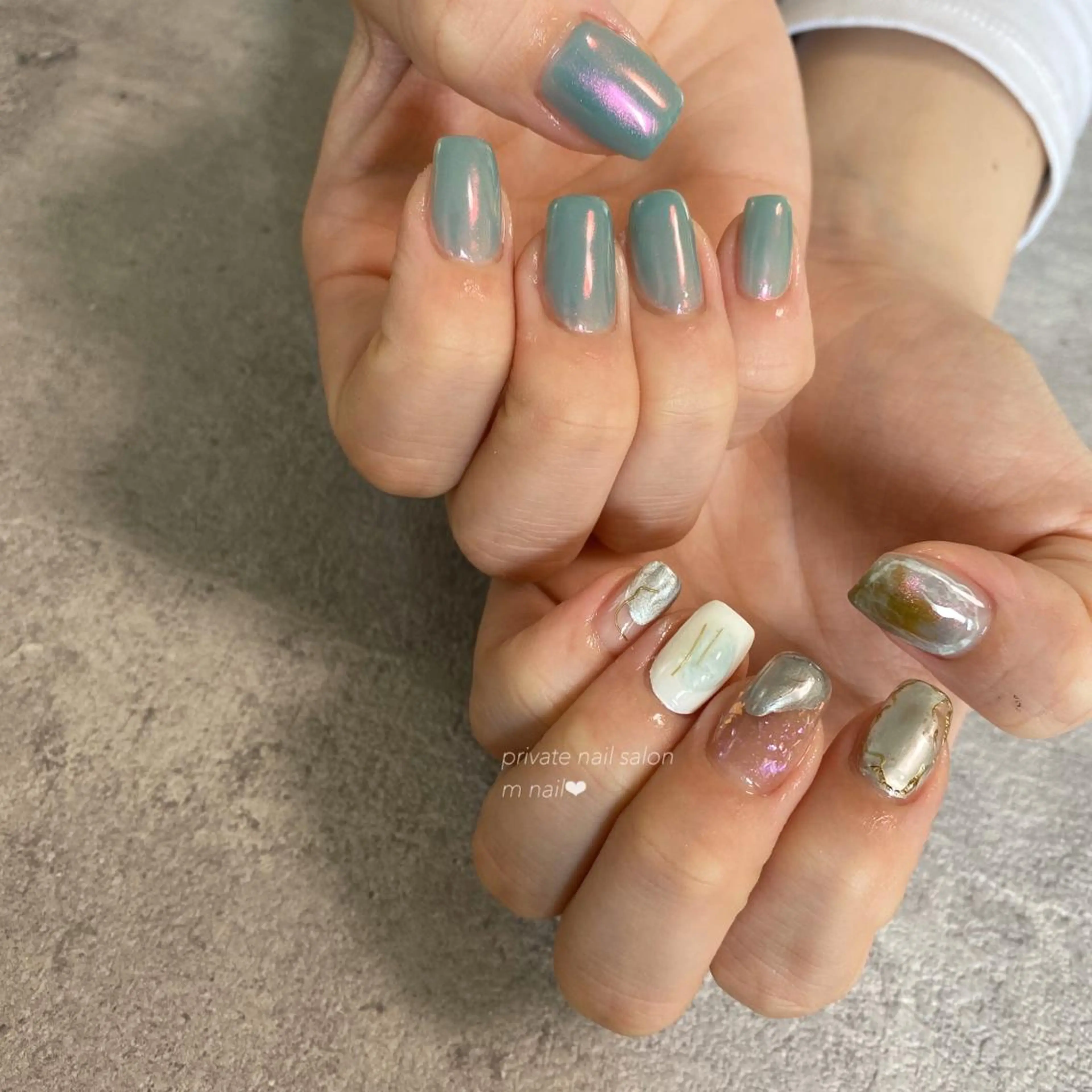 ネイル ブルー ハンドネイル 小河原 舞のネイルデザイン