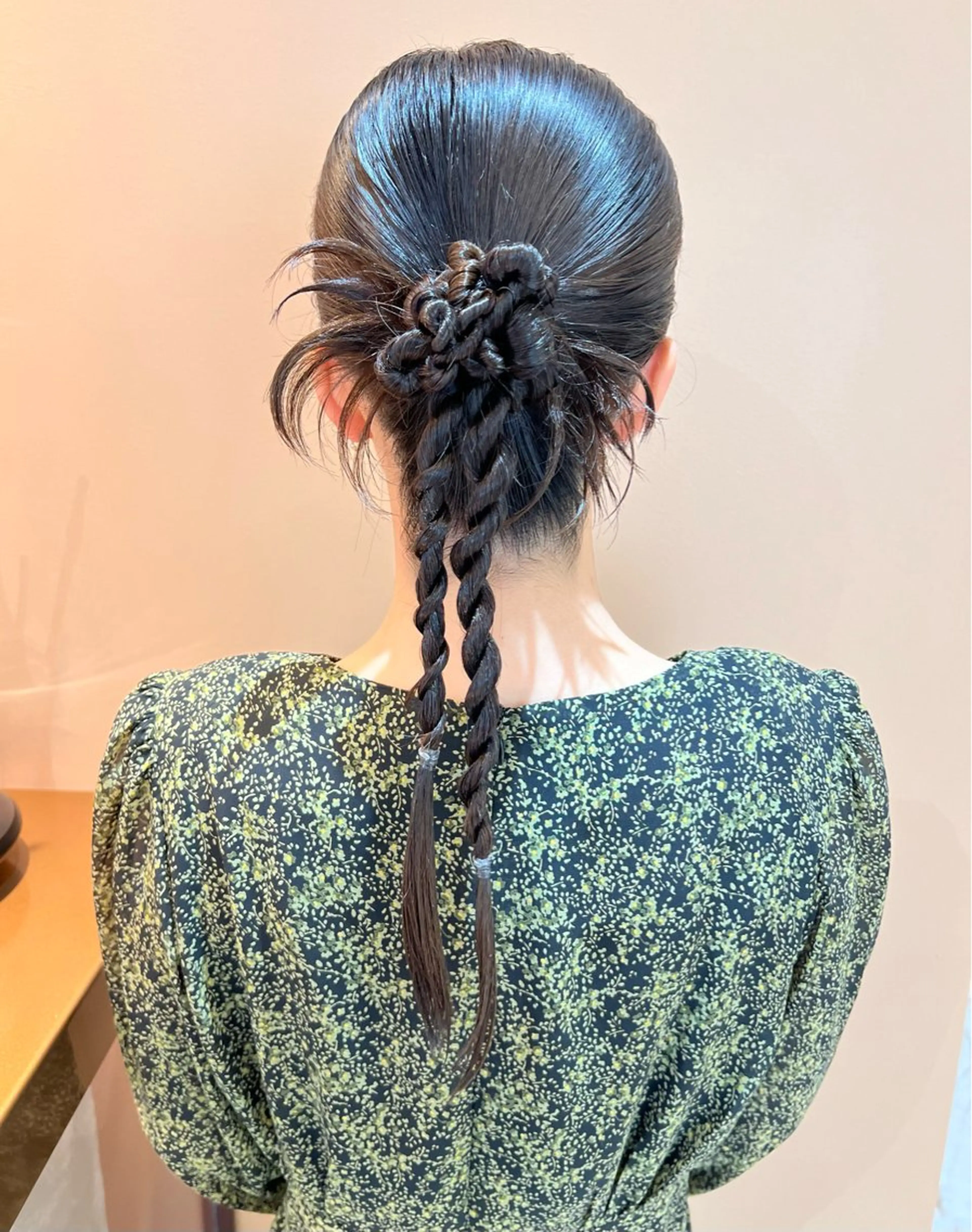 セミロング カラー ヘアアレンジ ヘアセット ✨髪質改善✨ 韓国ヘア🇰🇷ゆいのヘアスタイル