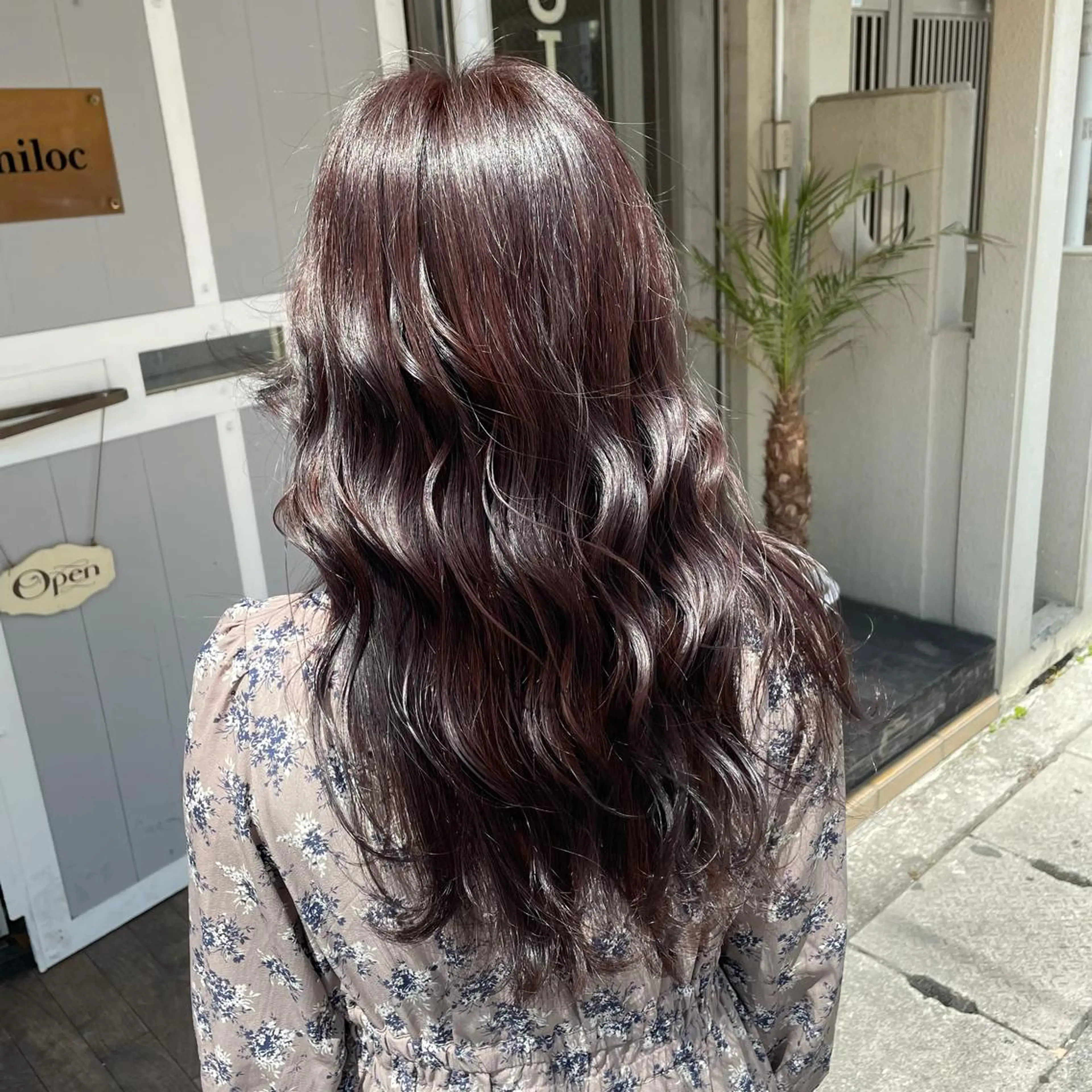 ロング ヘアカラー miloc那覇 MIKUのヘアスタイル