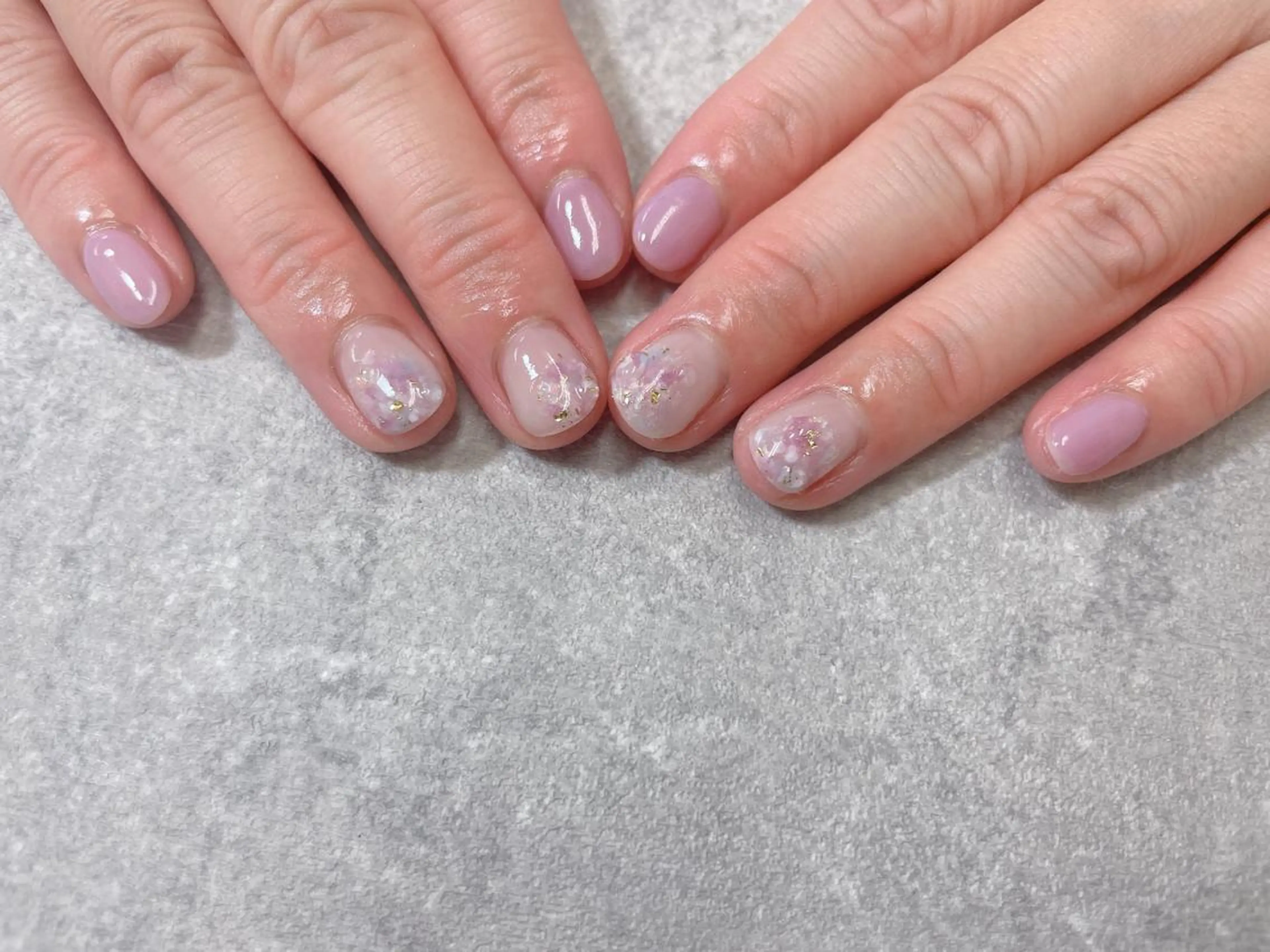 ネイル ニュアンスネイル シンプルネイル ハンドネイル foglia❁﻿. ⌇﻿imamuraのネイルデザイン