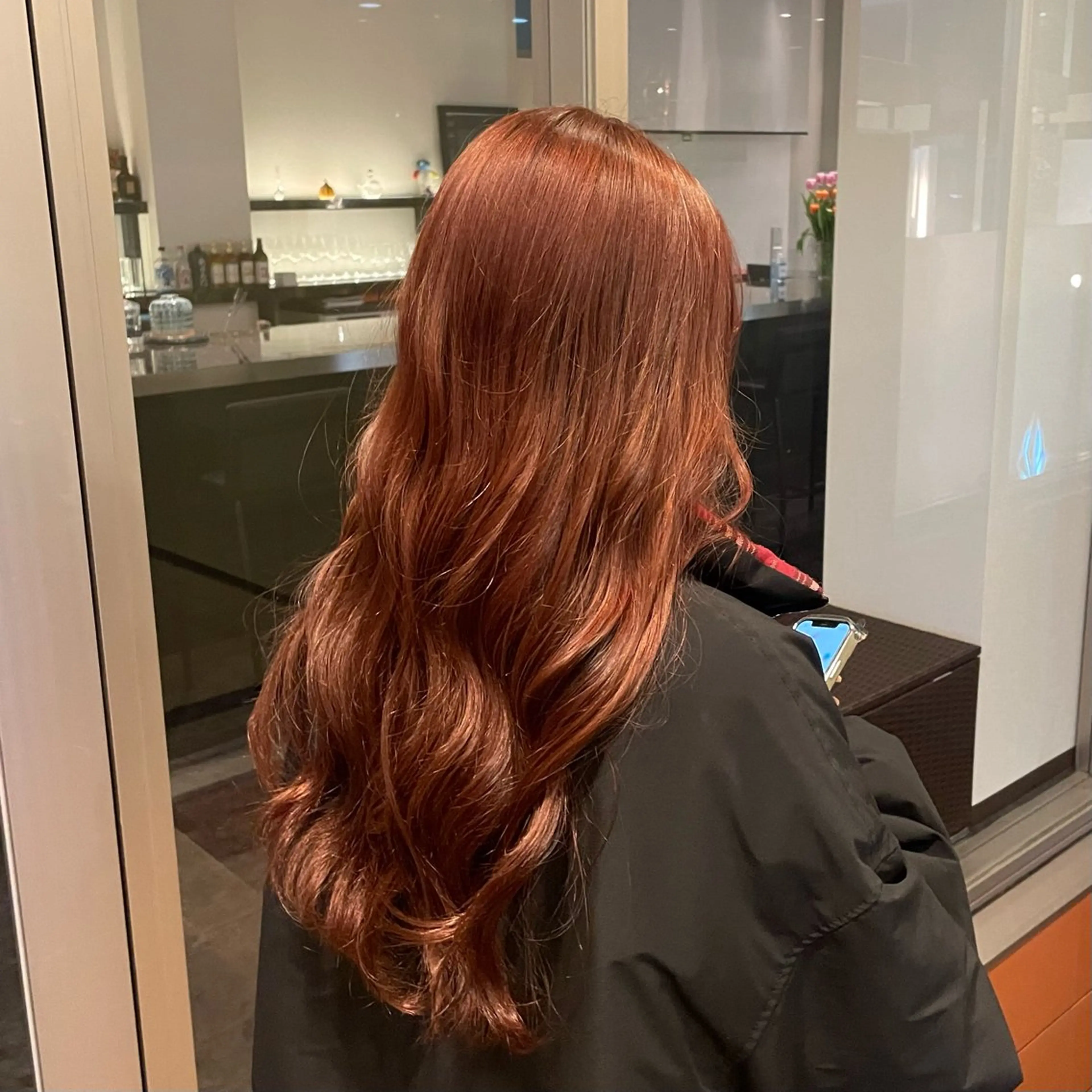 ロング カラー ブリーチ ブリーチなしカラー オレンジ ピンクカラー カット ヘアカラー トリートメント ブリーチ/髪質改善/ 透明感カラー/暖色のヘアスタイル