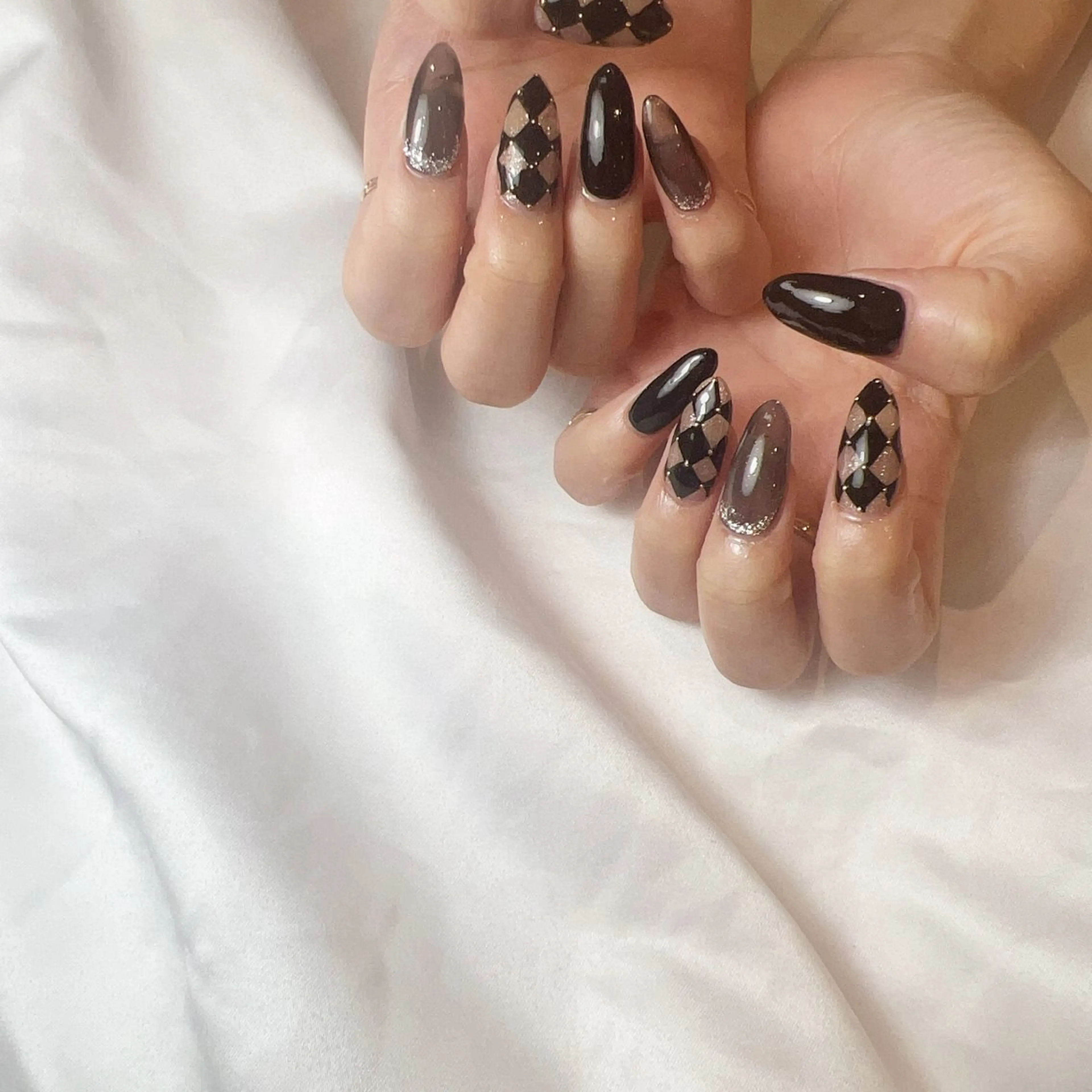 ネイル nailstudio ′ecole所属・nailstudio ′ecoleのネイルデザイン